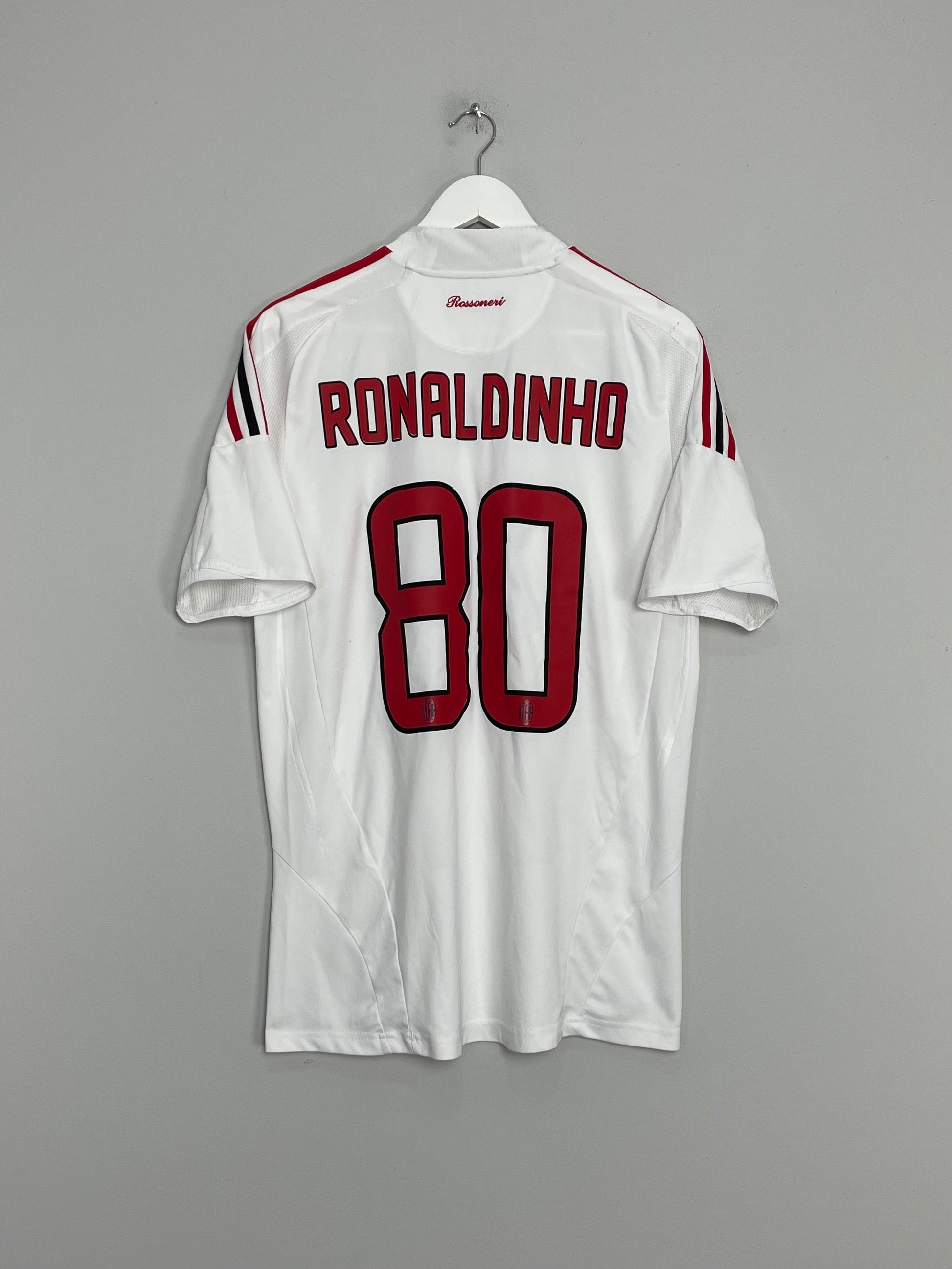 Image of the AC Milan Ronaldinho shirt from the 2008/09 season