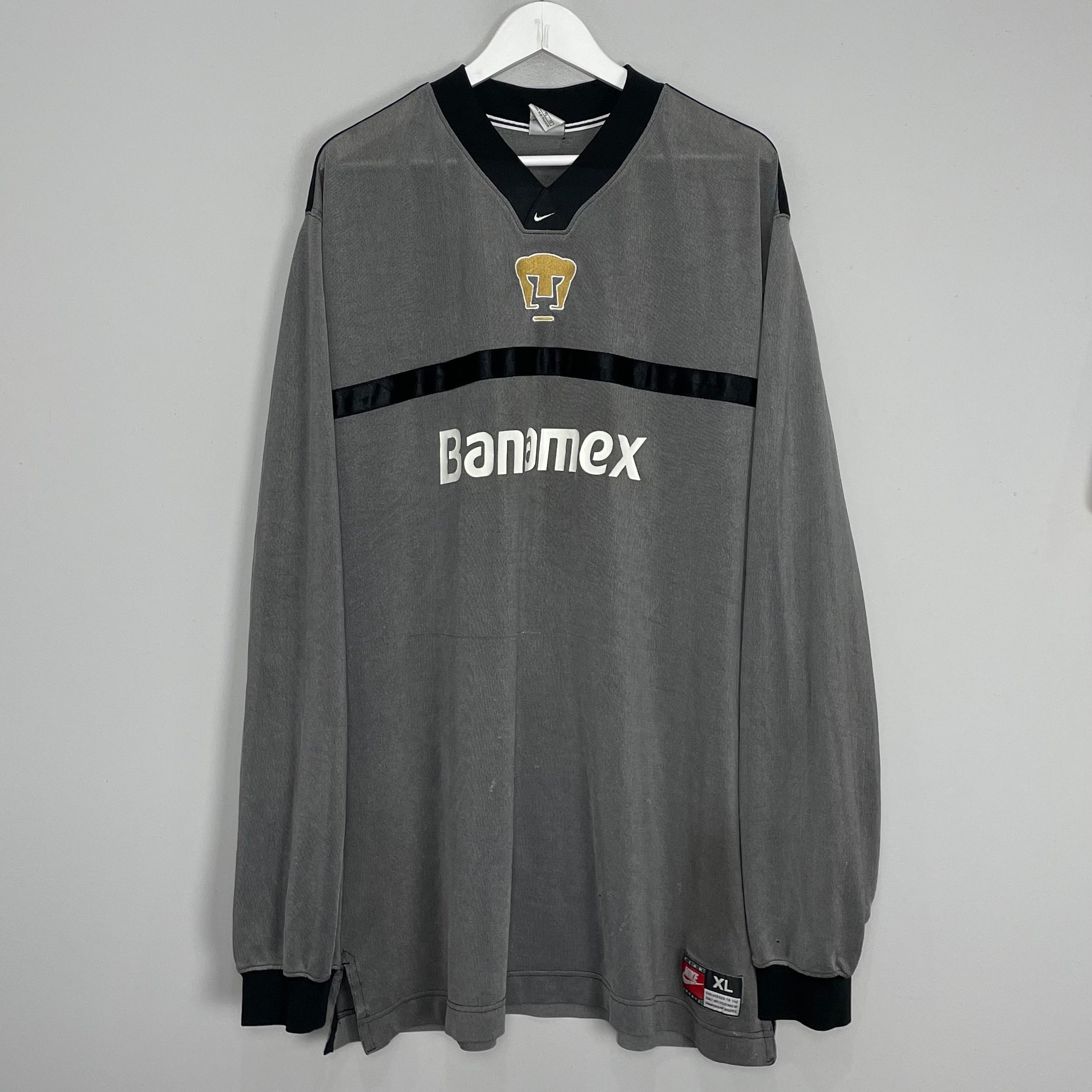 Shop 2000/01 UNAM PUMAS #27 GK SHIRT (XL) NIKE, classic football shirts, vintage football shirts & retro soccer jerseys at Cult Kits