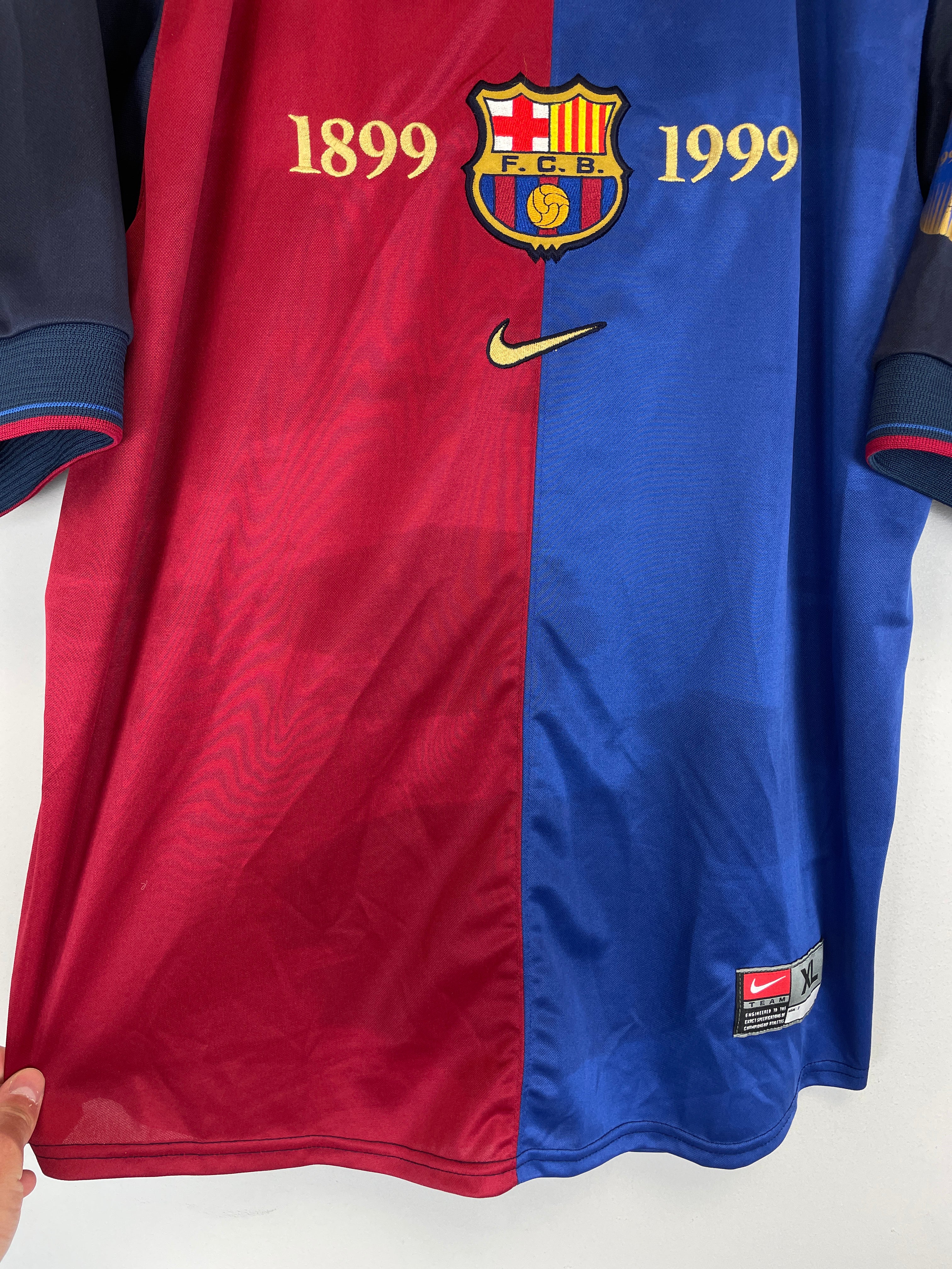 Shop 1999/00 BARCELONA *CENTENARY* HOME SHIRT (XL) NIKE, classic football shirts, vintage football shirts & retro soccer jerseys at Cult Kits