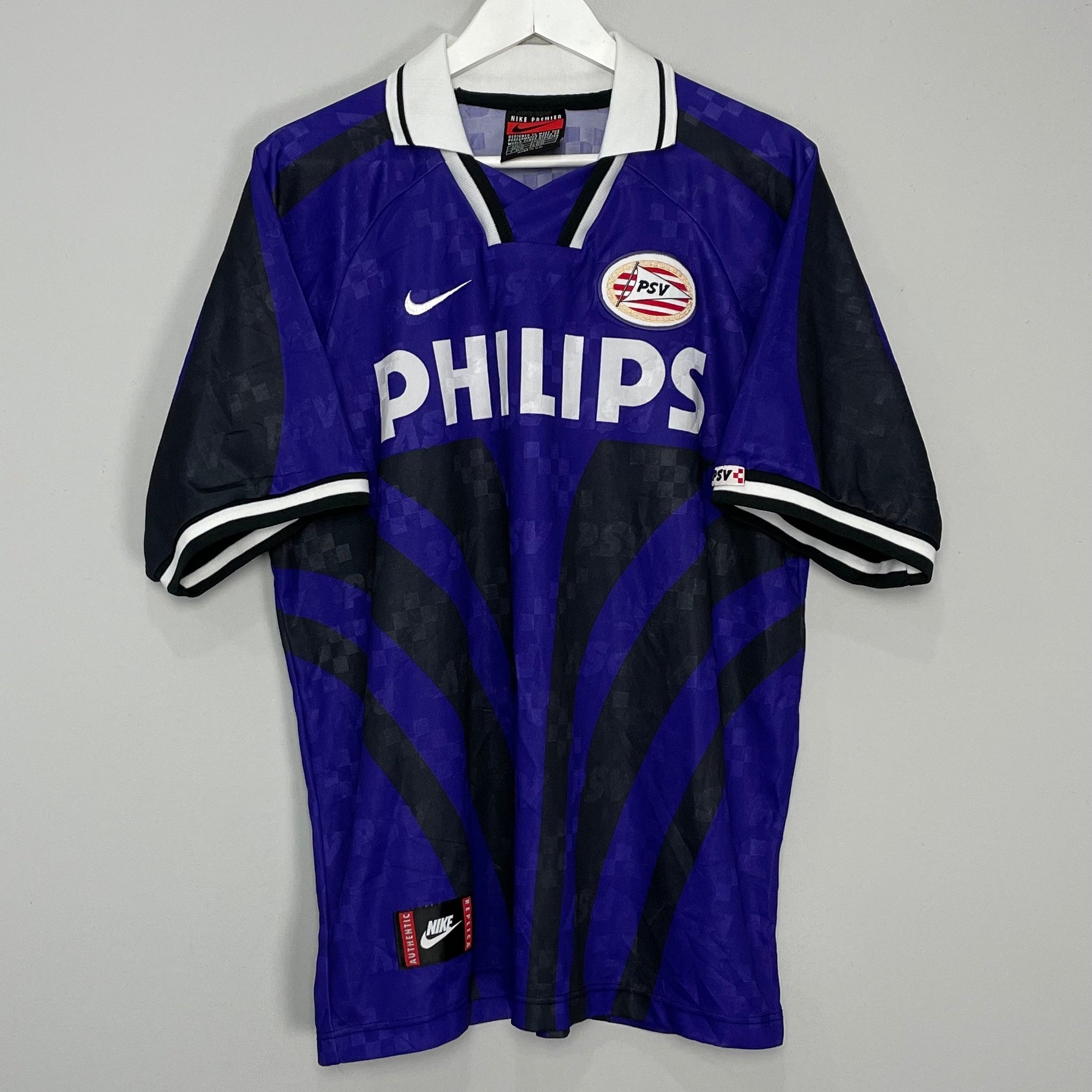 Shop 1996/97 PSV AWAY SHIRT (XL) NIKE, classic football shirts, vintage football shirts & retro soccer jerseys at Cult Kits