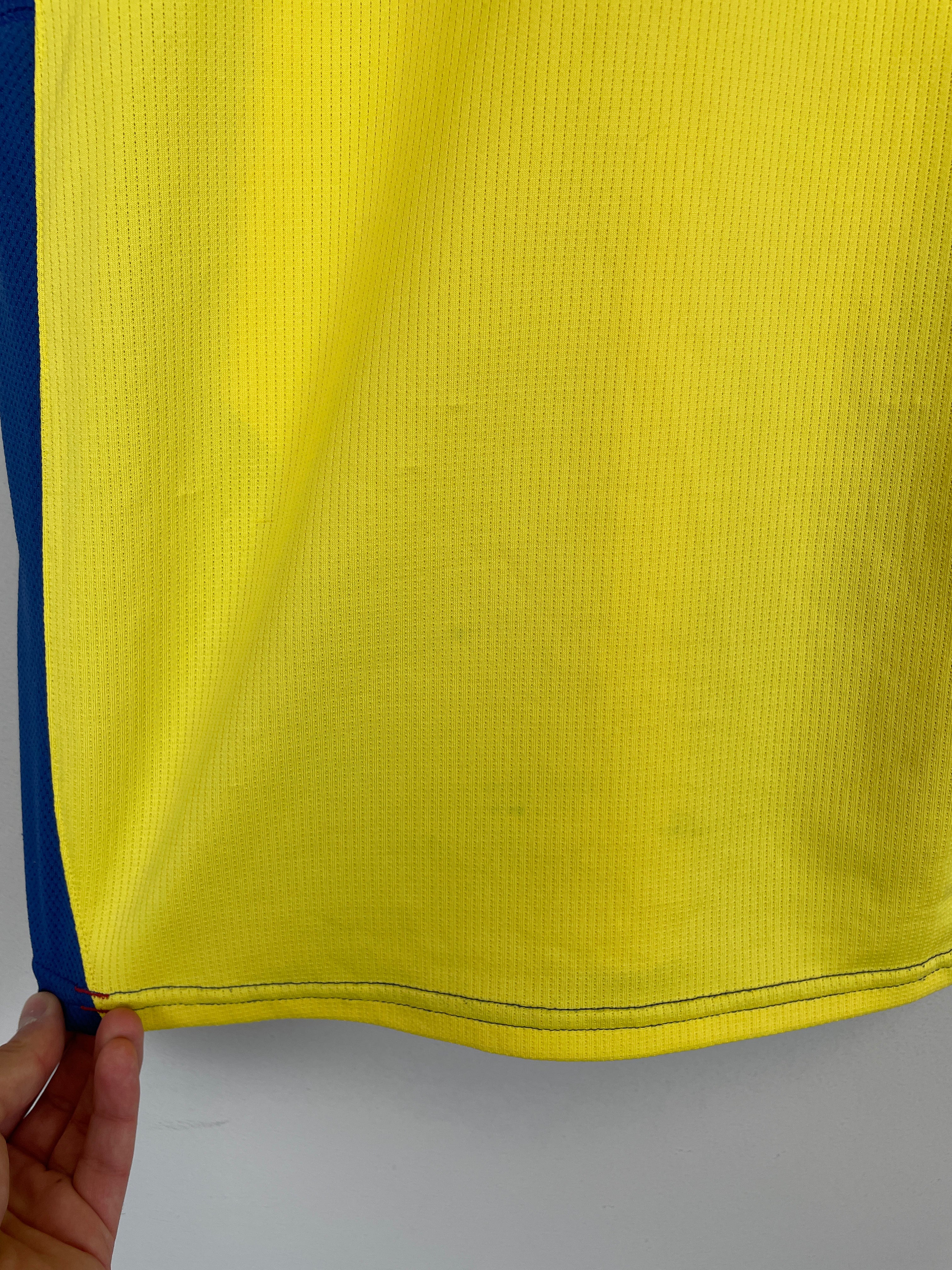 Shop 2004/05 CLUB AMERICA C.BLANCO #10 HOME SHIRT (L) NIKE, classic football shirts, vintage football shirts & retro soccer jerseys at Cult Kits