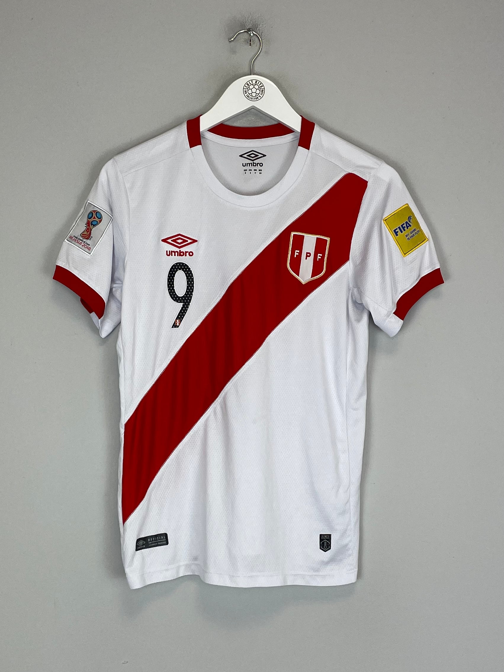 Shop 2018/19 PERU GUERRERO #9 HOME SHIRT (S) UMBRO, classic football shirts, vintage football shirts & retro soccer jerseys at Cult Kits