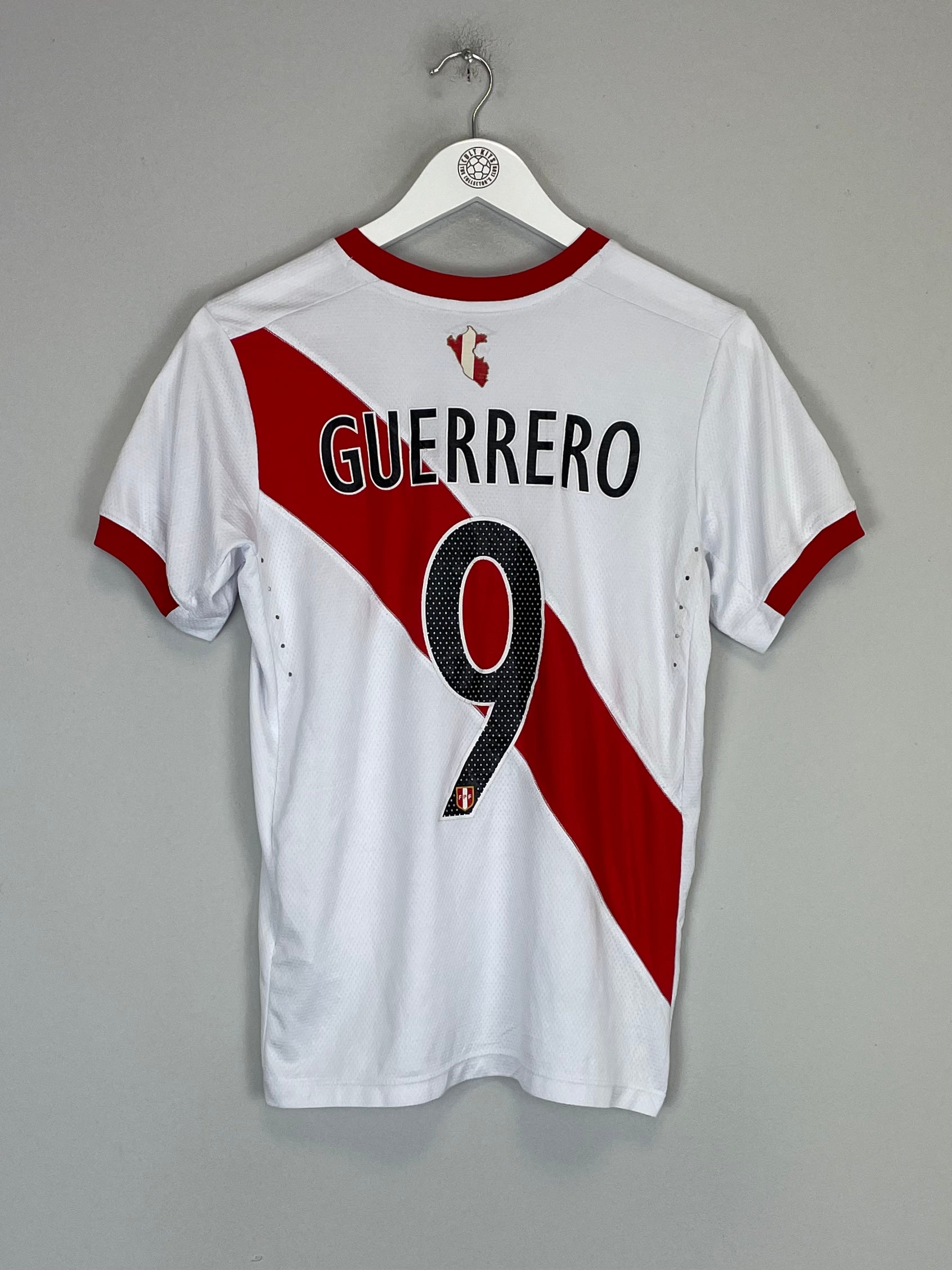 Shop 2018/19 PERU GUERRERO #9 HOME SHIRT (S) UMBRO, classic football shirts, vintage football shirts & retro soccer jerseys at Cult Kits