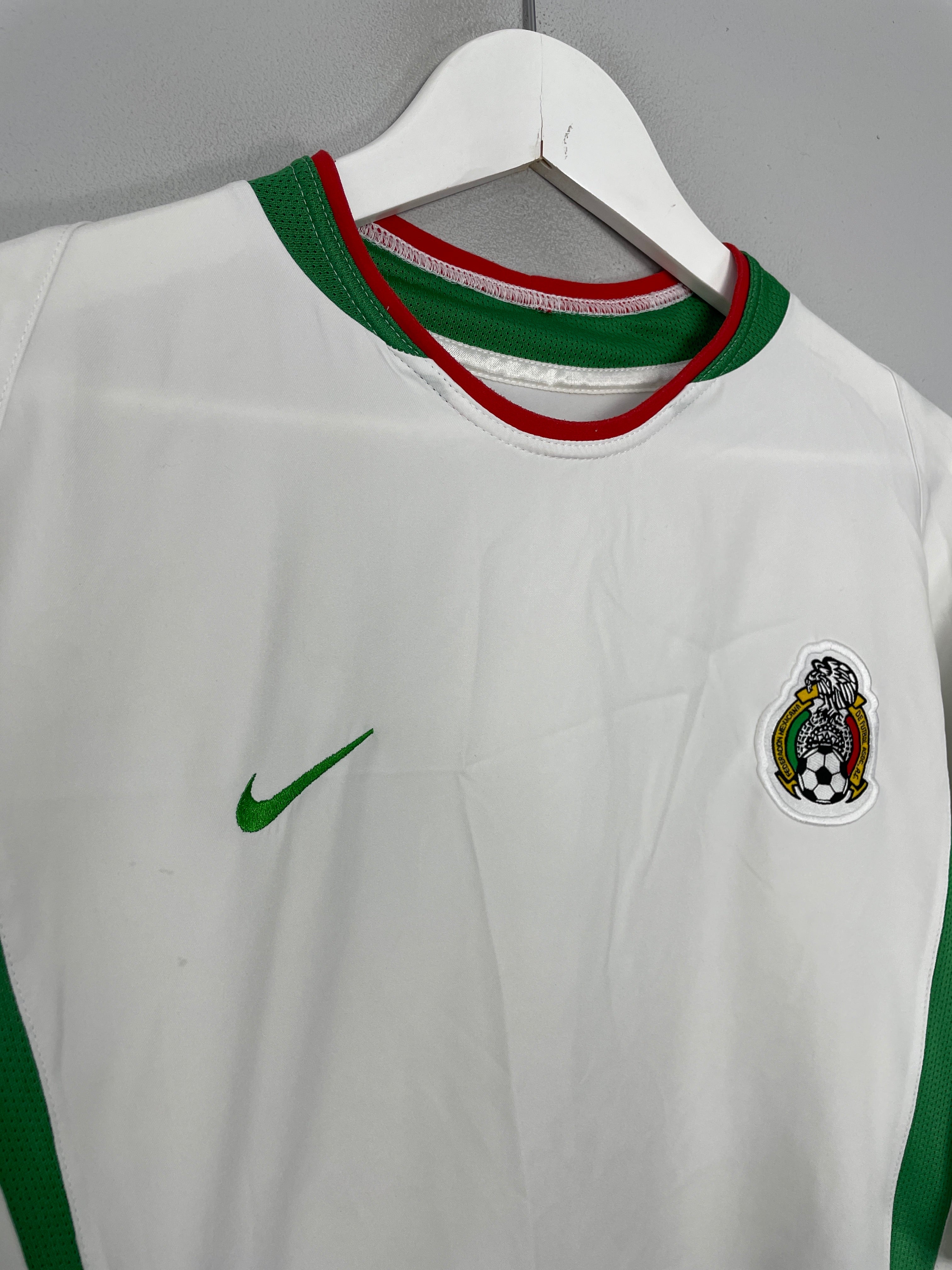 Shop 2002/04 MEXICO AWAY SHIRT (XL) NIKE, classic football shirts, vintage football shirts & retro soccer jerseys at Cult Kits