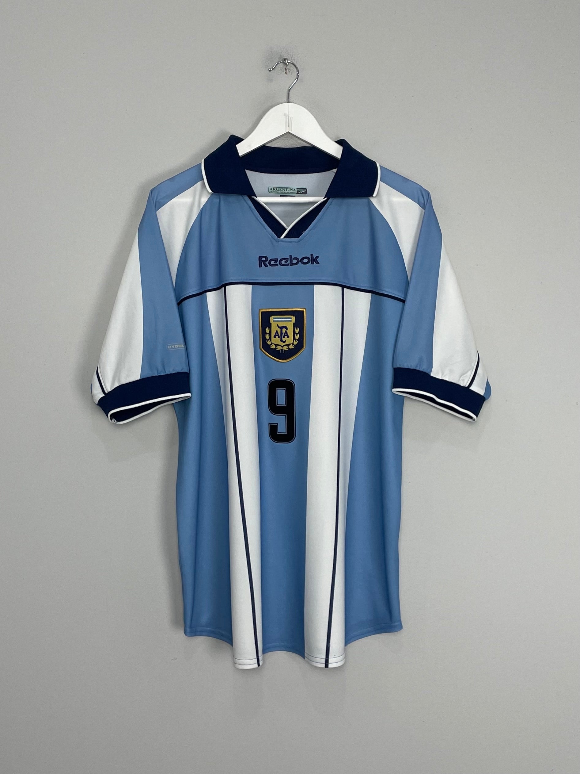 Shop 2000/01 ARGENTINA BATISTUTA #9 HOME SHIRT (L) REEBOK, classic football shirts, vintage football shirts & retro soccer jerseys at Cult Kits