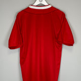 2002/04 LIVERPOOL HOME SHIRT (S) REEBOK
