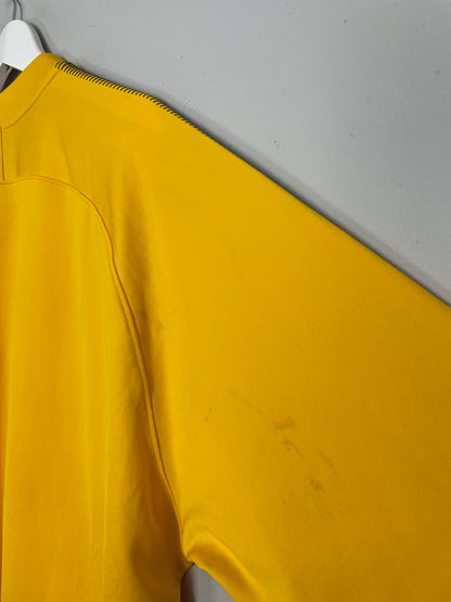 2017/18 KAIZER CHIEFS TRACK JACKET (XXL) NIKE