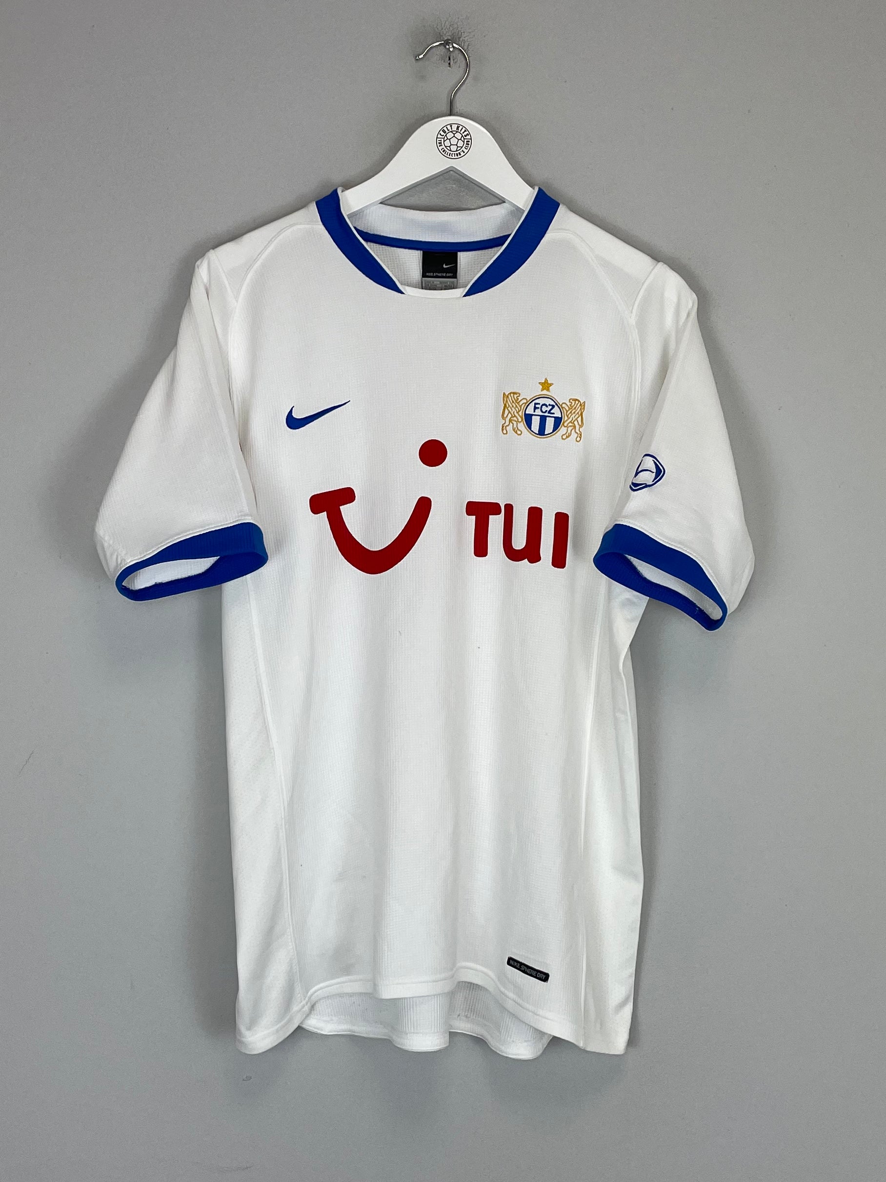 Shop 2006/07 FC ZURICH HOME SHIRT (M) NIKE, classic football shirts, vintage football shirts & retro soccer jerseys at Cult Kits