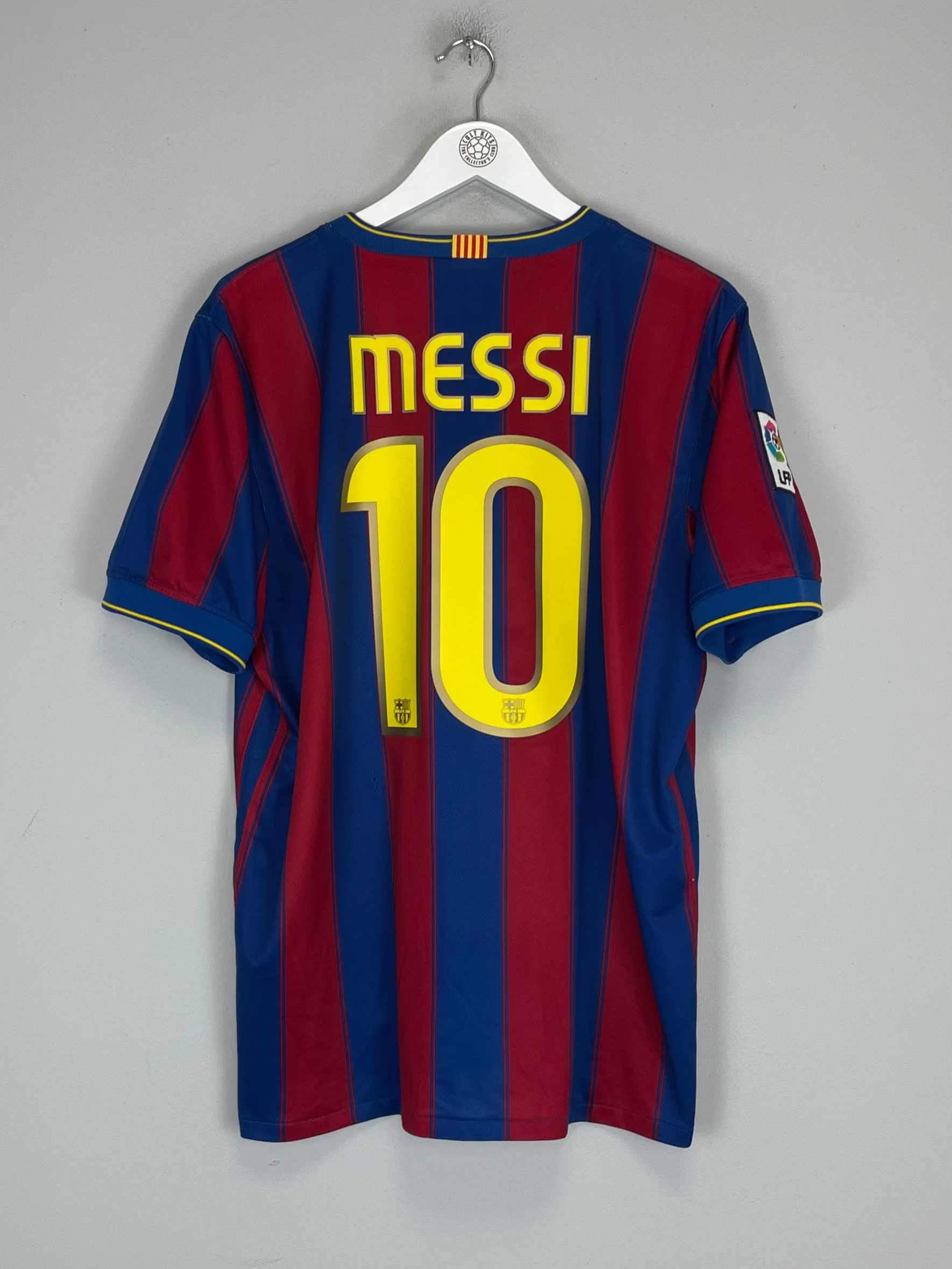 Buy 2009/10 BARCELONA MESSI 10 HOME SHIRT (L) NIKE ~ Free worldwide shipping available ~ Authentic Vintage Football Shirts from Cult Kits