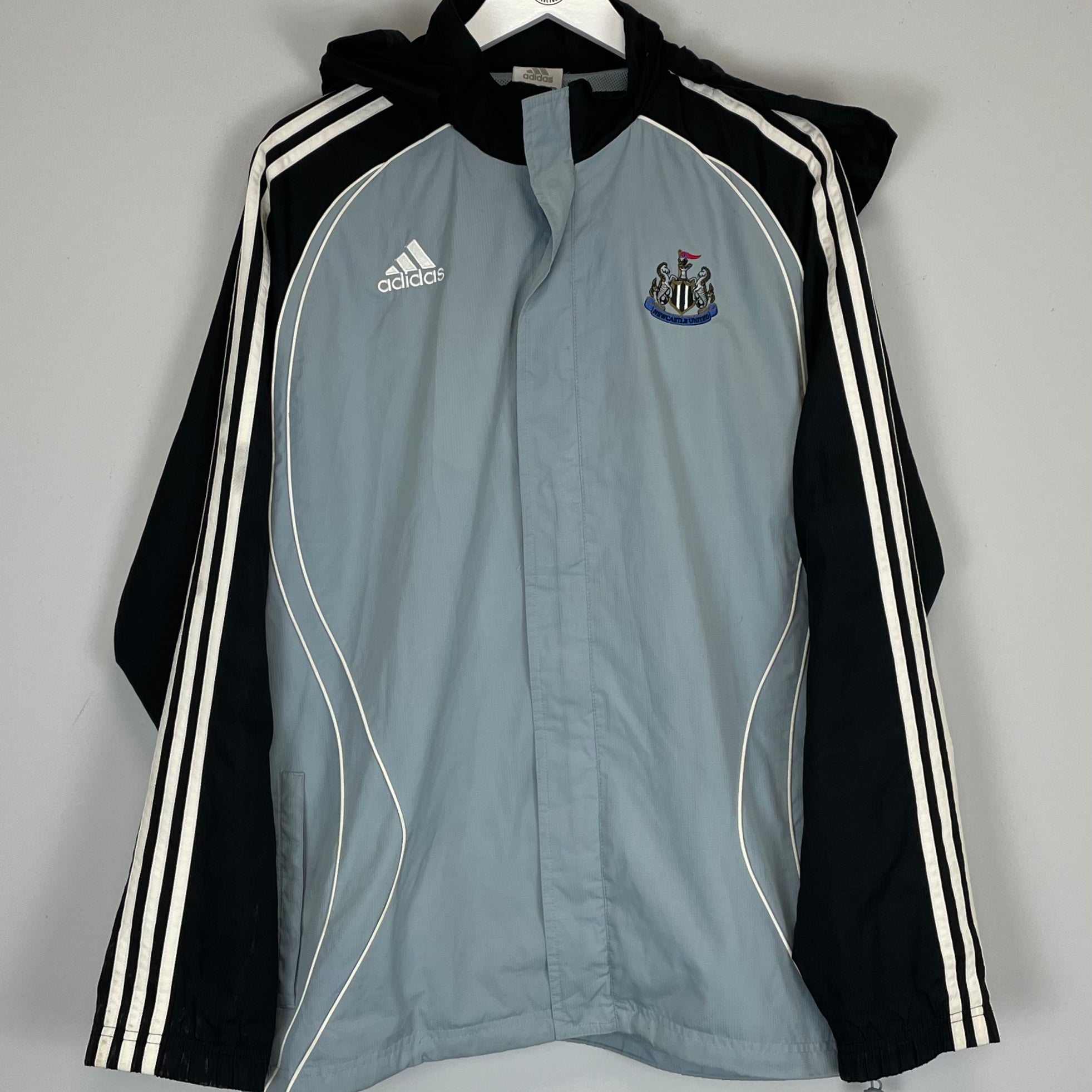 Shop 2006/08 NEWCASTLE UNITED RAIN JACKET (M) ADIDAS, classic football shirts, vintage football shirts & retro soccer jerseys at Cult Kits