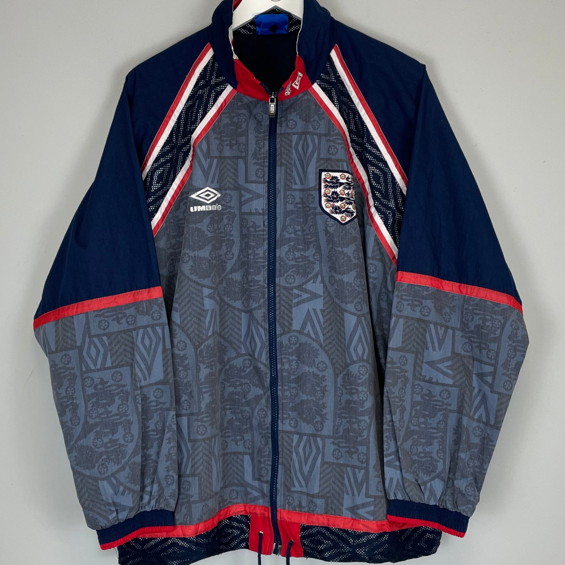 Shop 1994/96 ENGLAND TRAINING JACKET (L) UMBRO, classic football shirts, vintage football shirts & retro soccer jerseys at Cult Kits