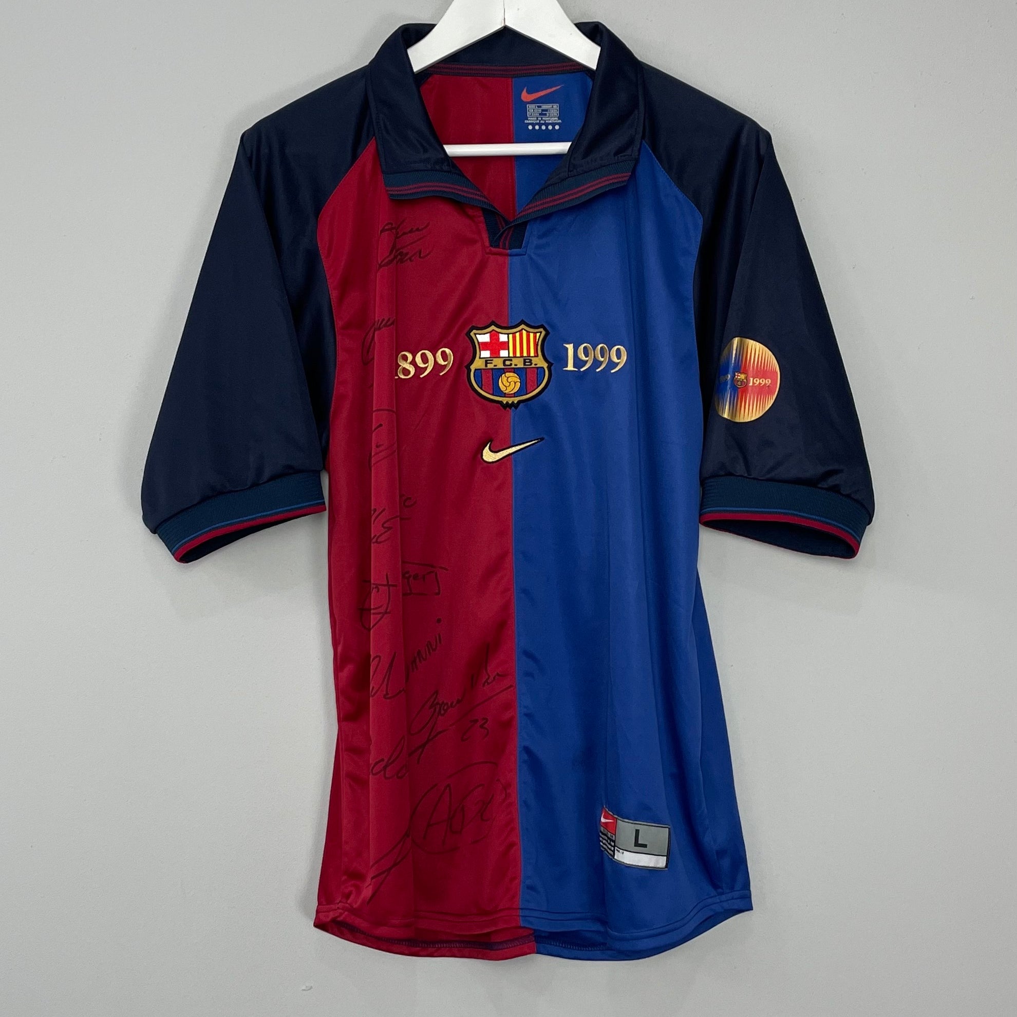 Shop 1999/00 BARCELONA *SQUAD SIGNED* HOME SHIRT (L) NIKE, classic football shirts, vintage football shirts & retro soccer jerseys at Cult Kits