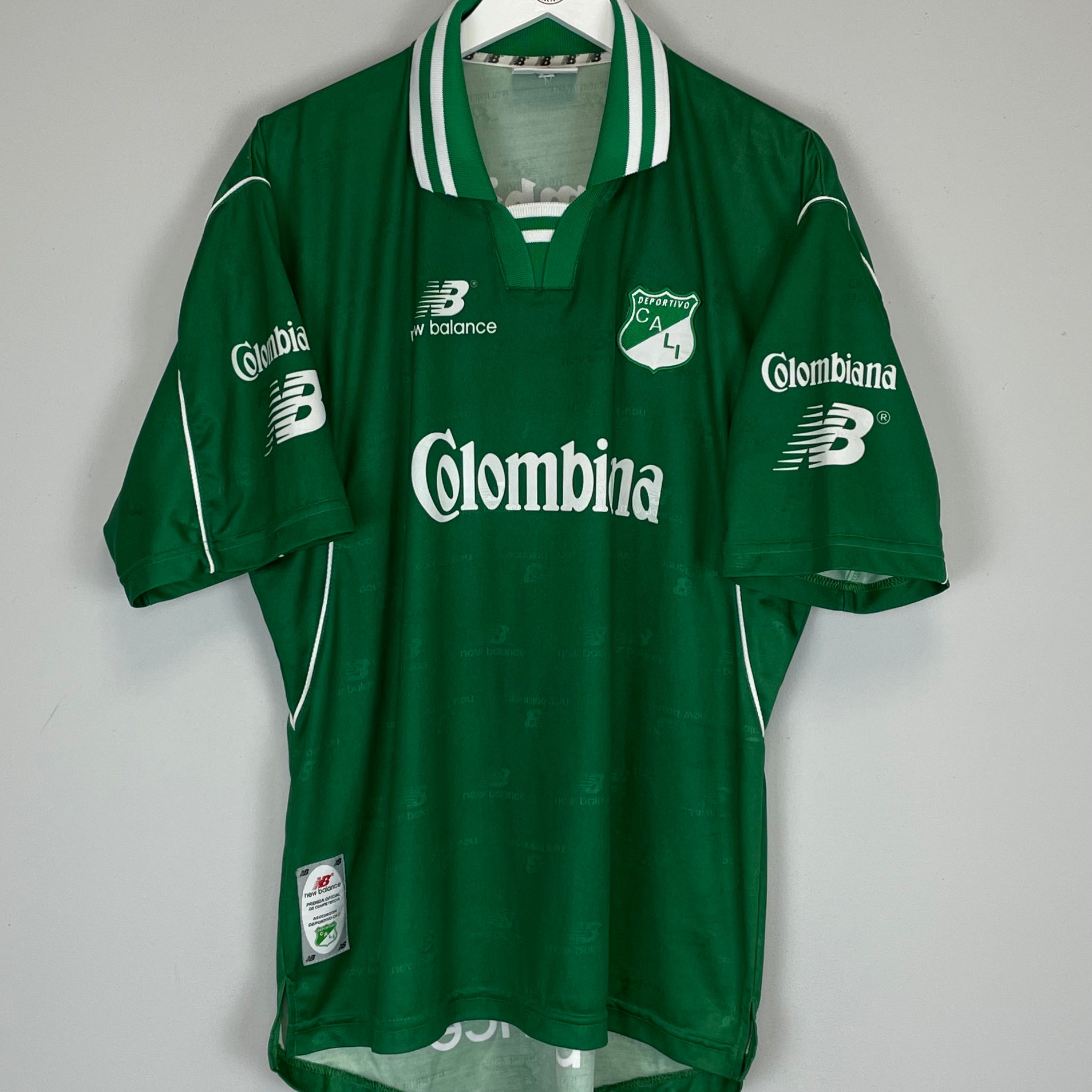 Shop 2001/02 DEPORTIVO CALI #8 HOME SHIRT (L) NEW BALANCE, classic football shirts, vintage football shirts & retro soccer jerseys at Cult Kits