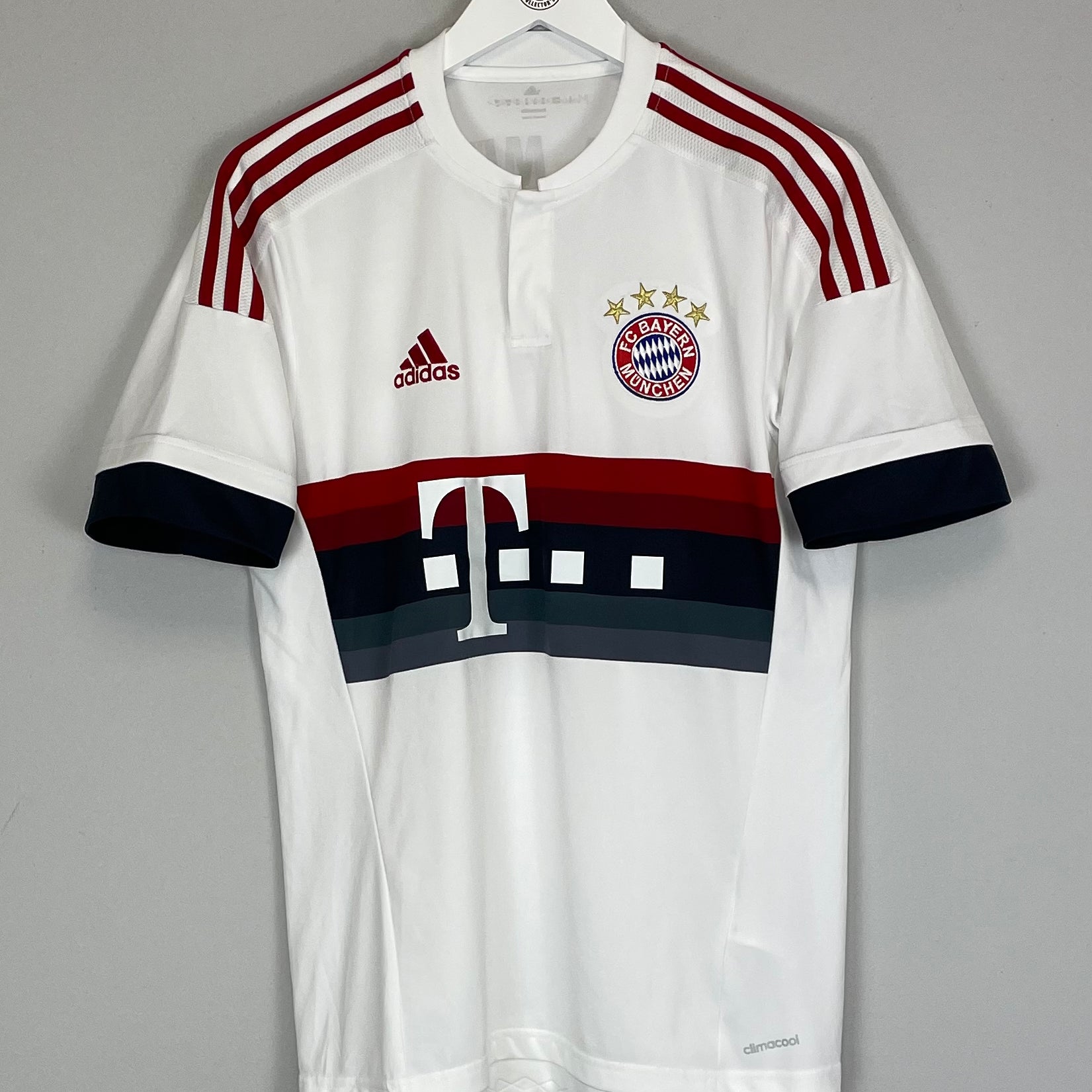 Shop 2015/16 BAYERN MUNICH AWAY SHIRT (M) ADIDAS, classic football shirts, vintage football shirts & retro soccer jerseys at Cult Kits