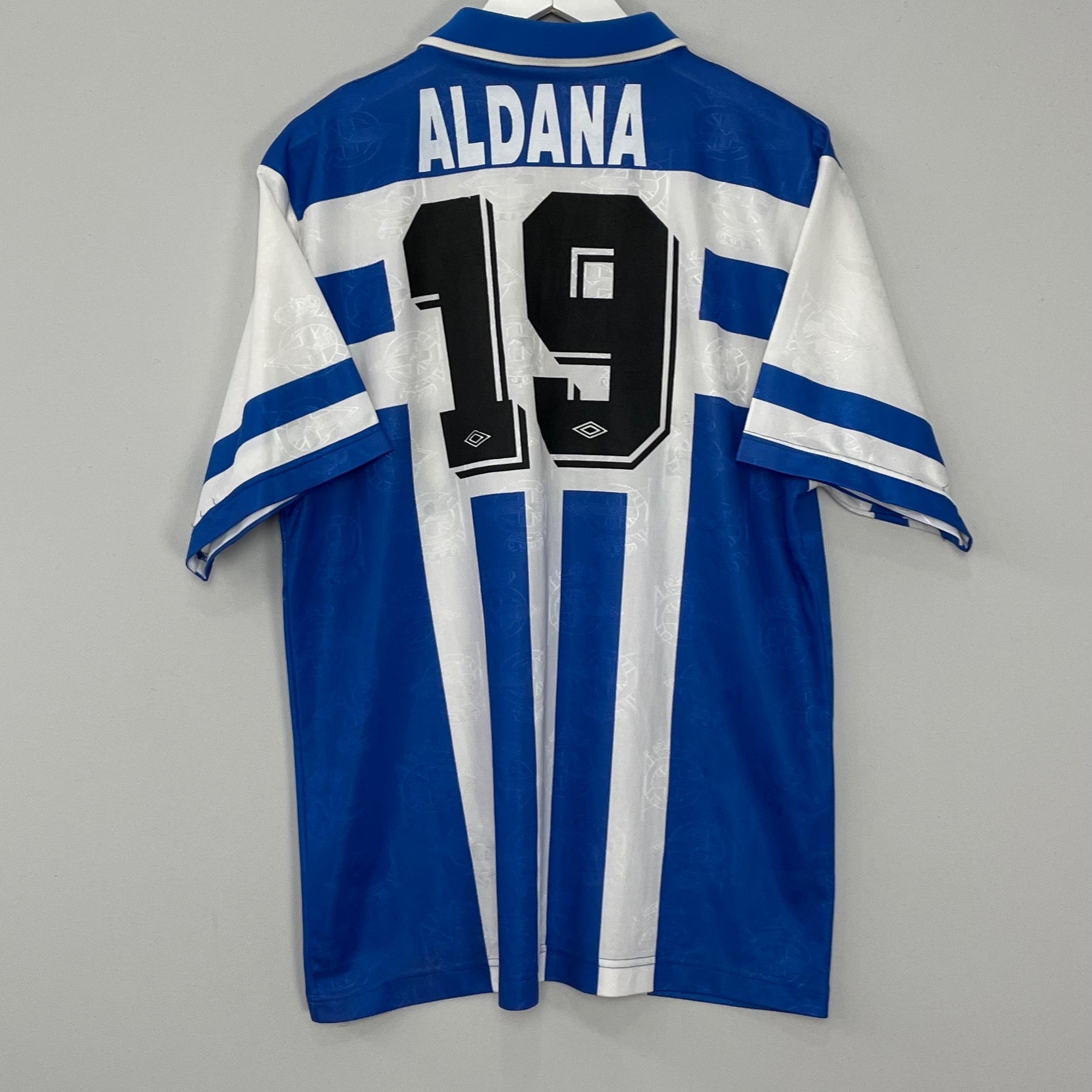 Shop 1993/95 DEPORTIVO LA CORUNA ALDANA #19 HOME SHIRT (XL) UMBRO, classic football shirts, vintage football shirts & retro soccer jerseys at Cult Kits