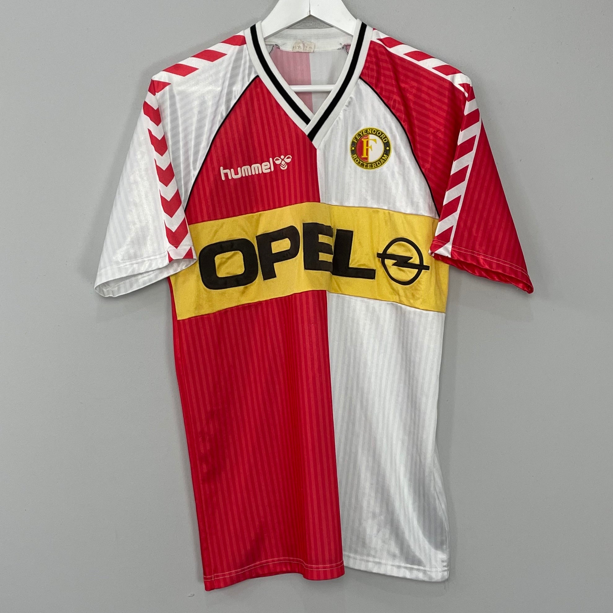 Shop 1987/89 FEYENOORD HOME SHIRT (L) HUMMEL, classic football shirts, vintage football shirts & retro soccer jerseys at Cult Kits