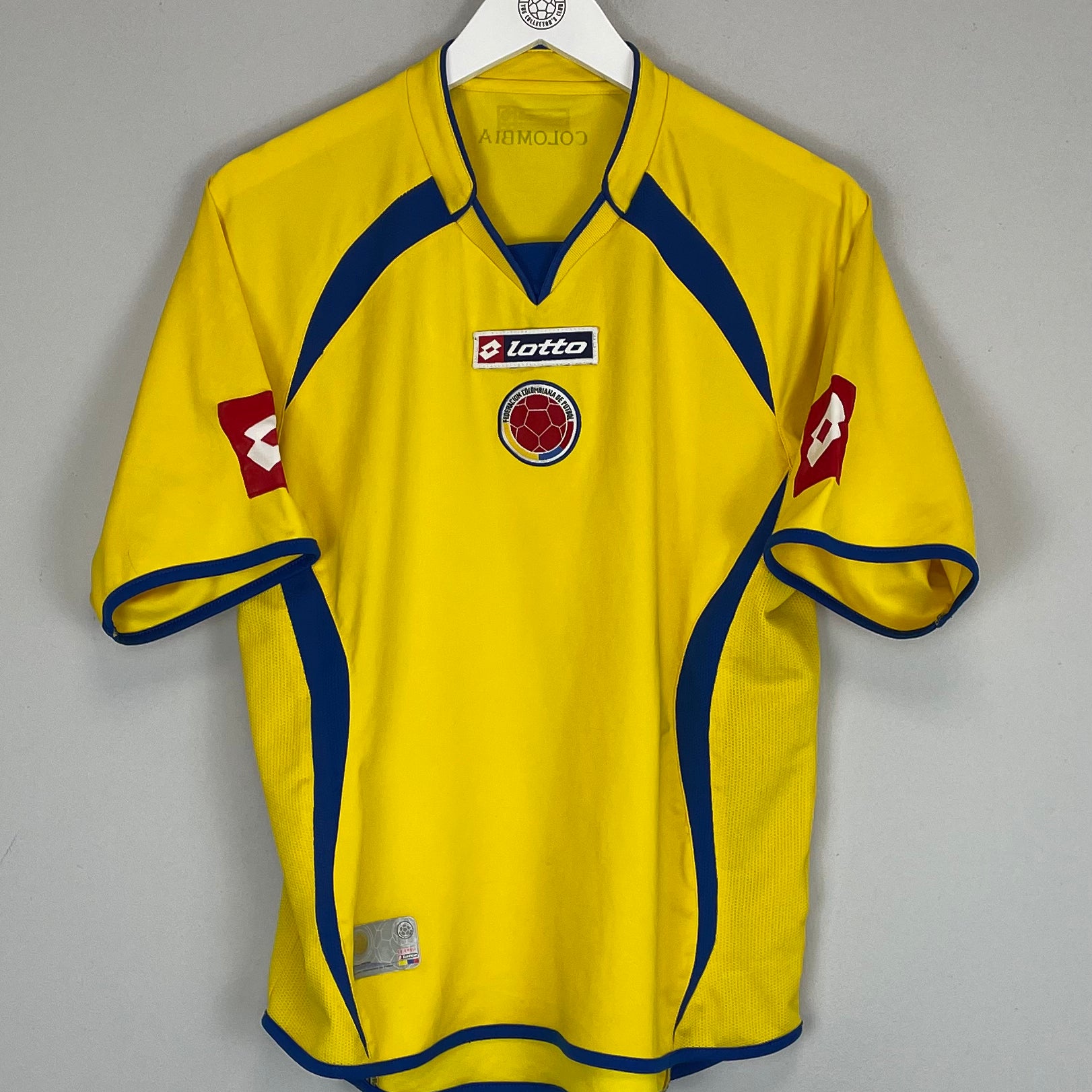 Shop 2006/07 COLOMBIA HOME SHIRT (S) LOTTO, classic football shirts, vintage football shirts & retro soccer jerseys at Cult Kits