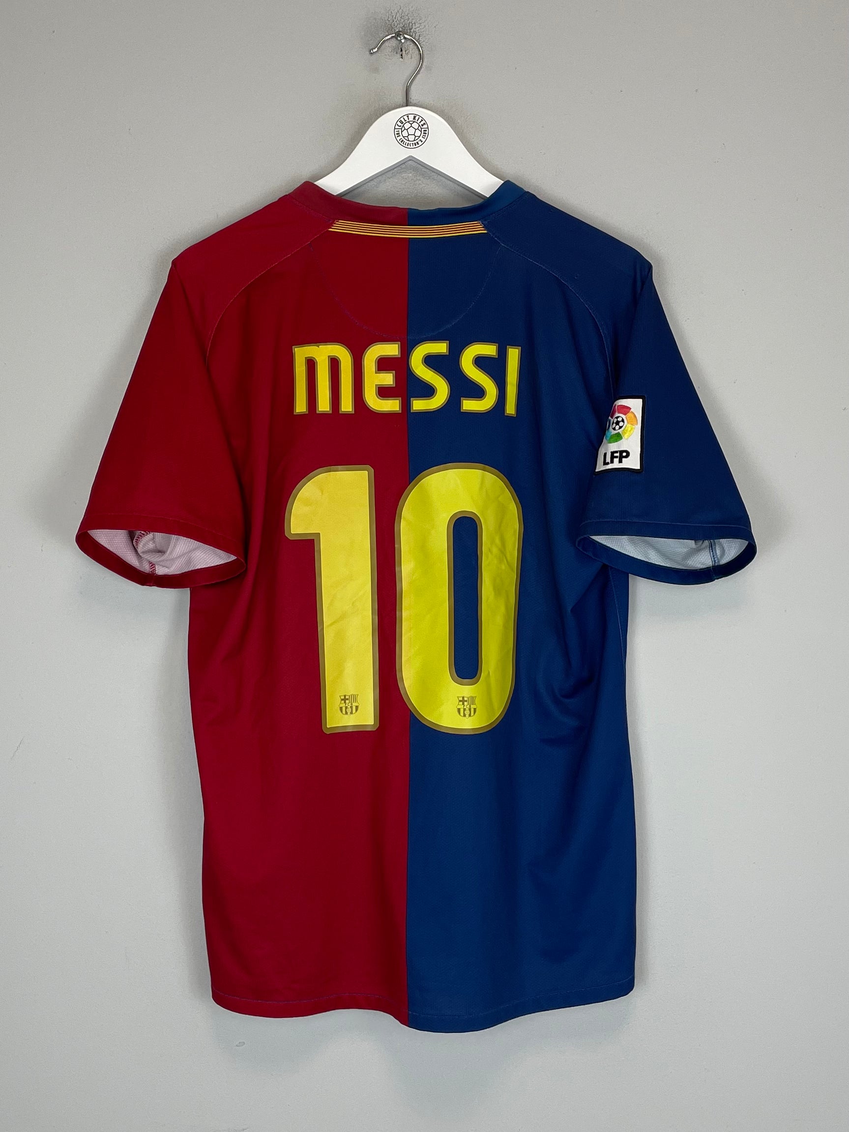 Shop 2008/09 BARCELONA MESSI #10 HOME SHIRT (M) NIKE, classic football shirts, vintage football shirts & retro soccer jerseys at Cult Kits
