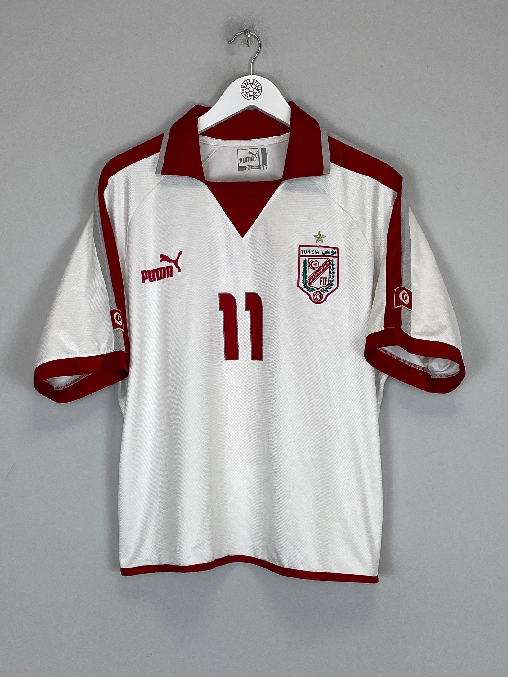 Shop 2004/05 TUNISIA DOS SANTOS #11 HOME SHIRT (S) PUMA, classic football shirts, vintage football shirts & retro soccer jerseys at Cult Kits