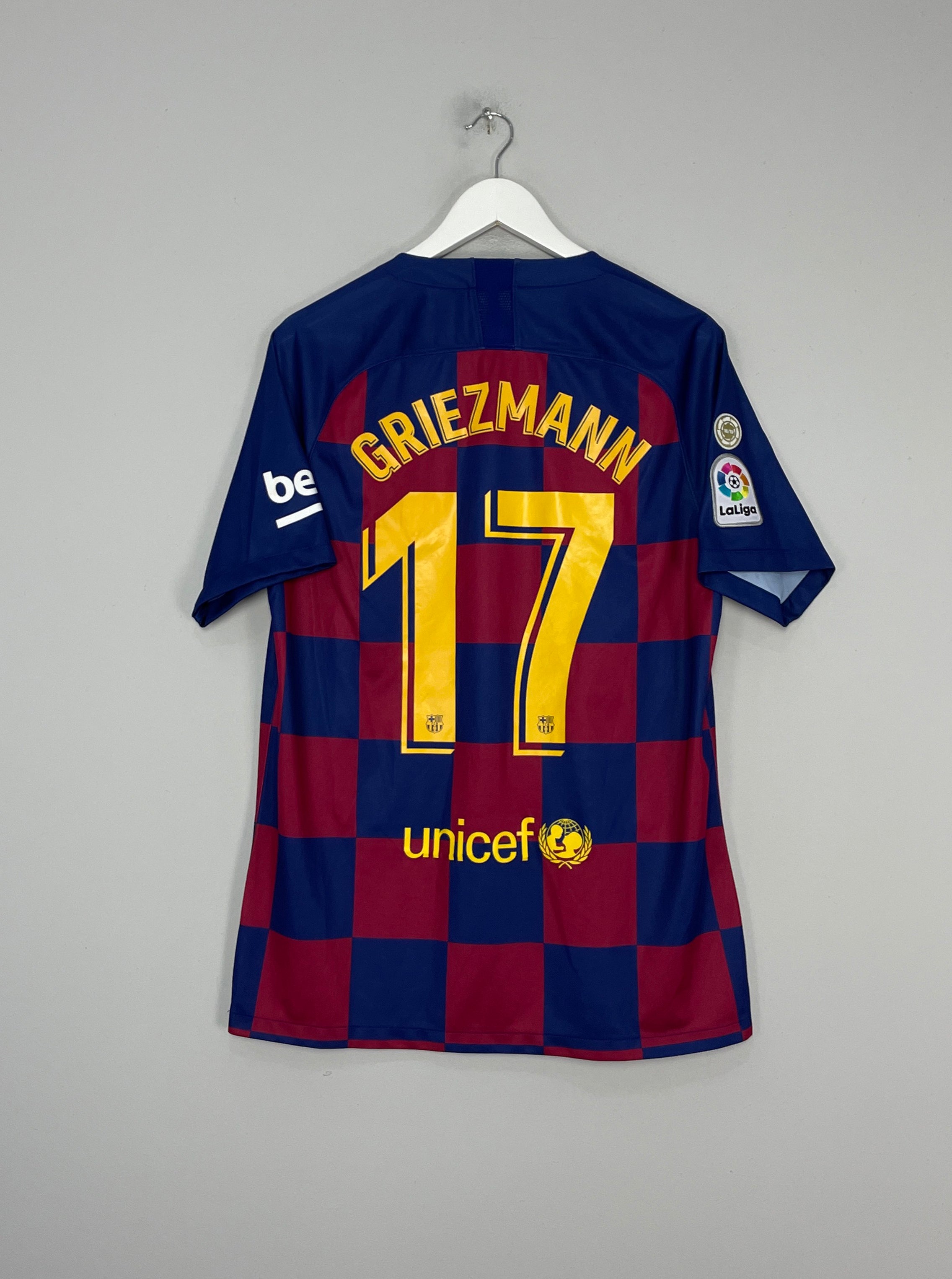 Shop 2019/20 BARCELONA GRIEZMANN #17 HOME SHIRT (L) NIKE, classic football shirts, vintage football shirts & retro soccer jerseys at Cult Kits