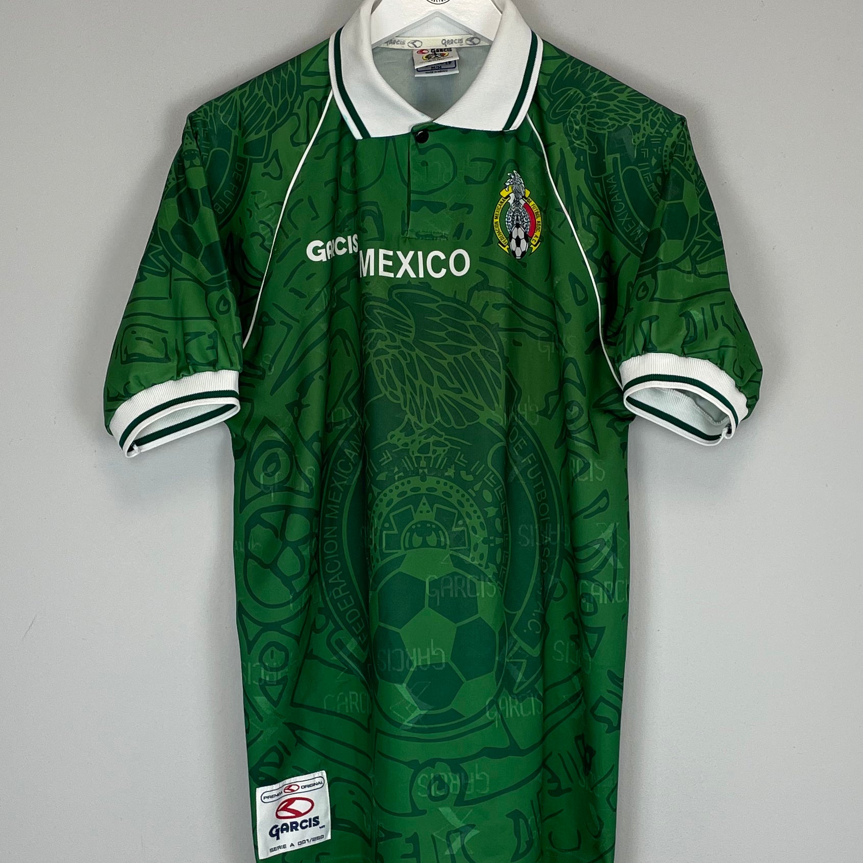 Shop 1999 MEXICO HOME SHIRT (M) GARCIS, classic football shirts, vintage football shirts & retro soccer jerseys at Cult Kits