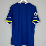 Shop 2016/17 EVERTON HOME SHIRT (XL) UMBRO, classic football shirts, vintage football shirts & retro soccer jerseys at Cult Kits