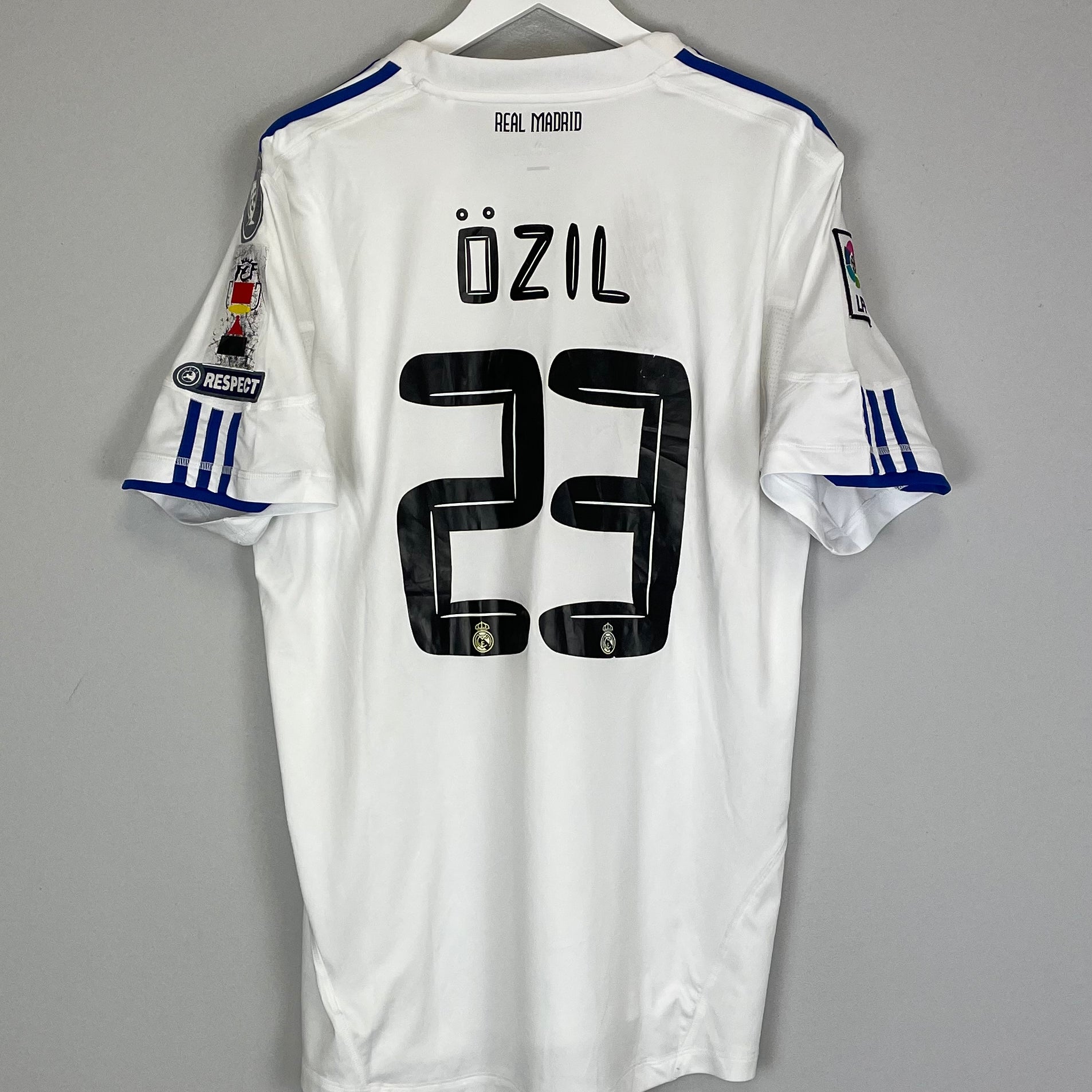 2010/11 REAL MADRID OZIL #23 *CUP FINAL* HOME SHIRT (XL) ADIDAS