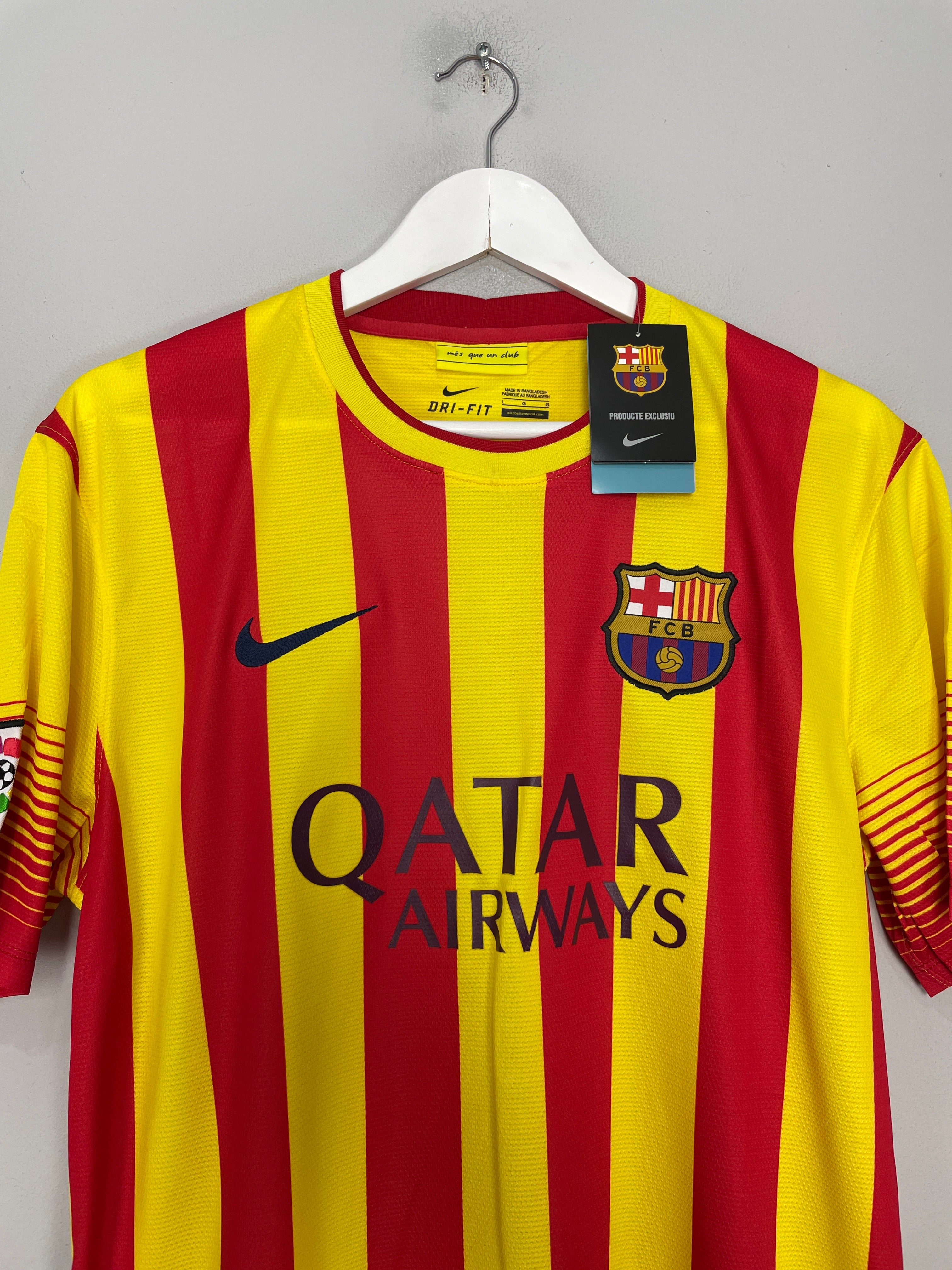 Shop 2013/14 BARCELONA MESSI #10 *BNWT* AWAY SHIRT (L) NIKE, classic football shirts, vintage football shirts & retro soccer jerseys at Cult Kits