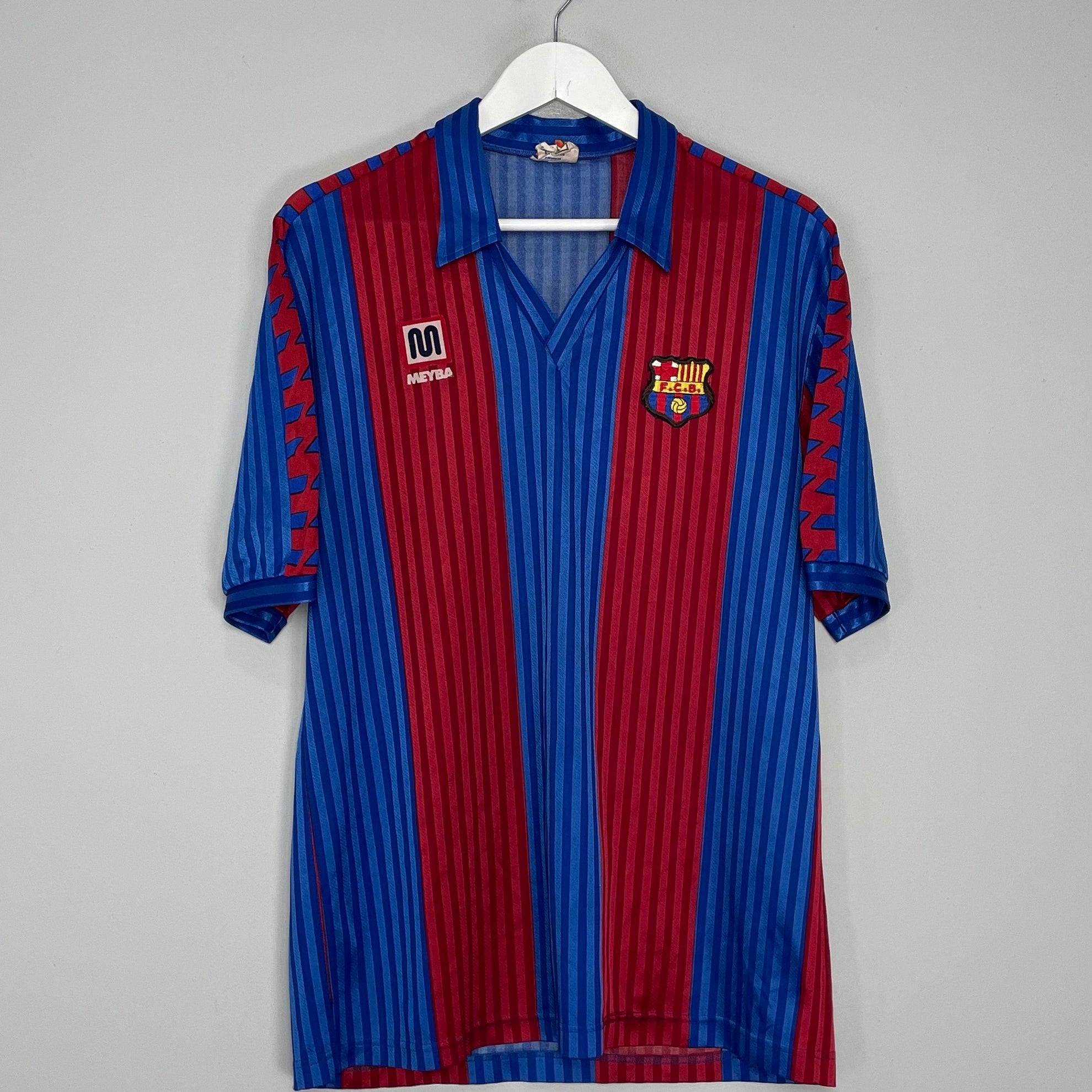 Shop 1989/92 BARCELONA #10 HOME SHIRT (XL) MEYBA, classic football shirts, vintage football shirts & retro soccer jerseys at Cult Kits