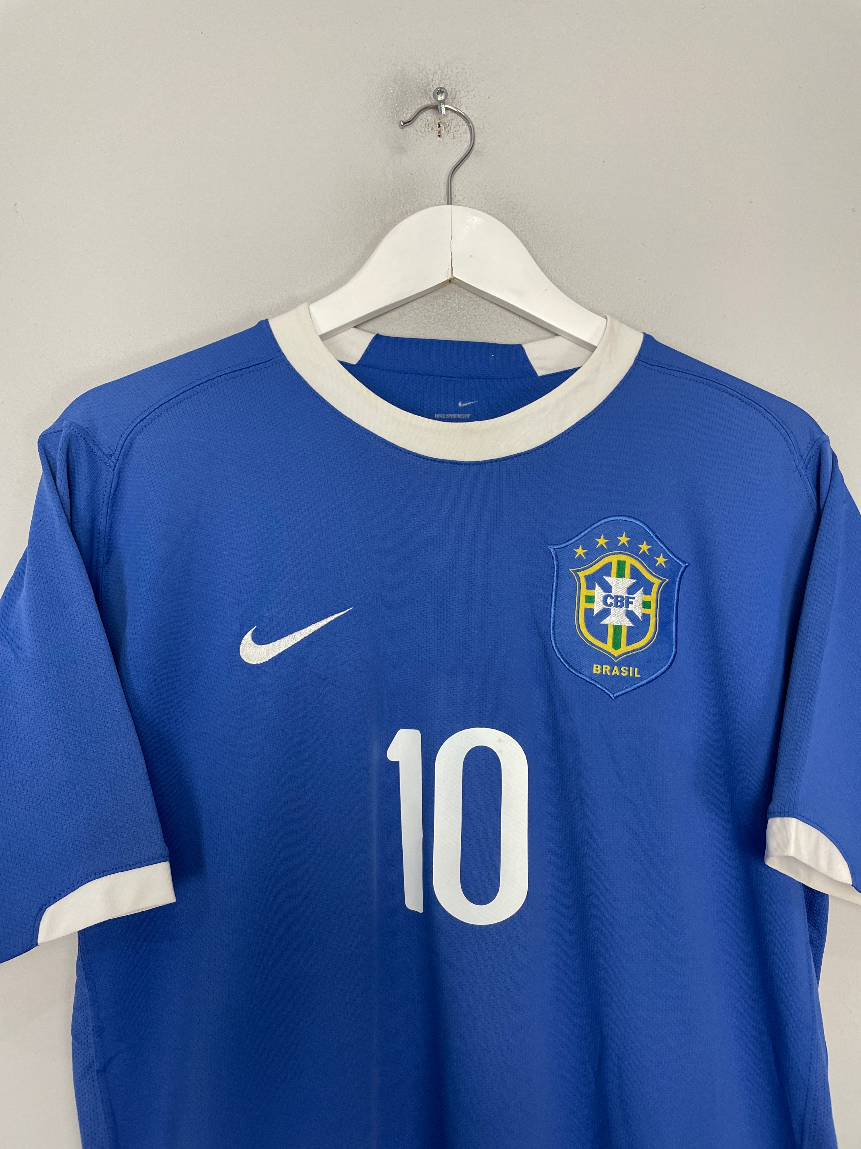 Shop 2006/07 BRAZIL RONALDINHO #10 AWAY SHIRT (L) NIKE, classic football shirts, vintage football shirts & retro soccer jerseys at Cult Kits