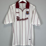 Shop 2002/03 WEST HAM AWAY SHIRT (XL) FILA, classic football shirts, vintage football shirts & retro soccer jerseys at Cult Kits