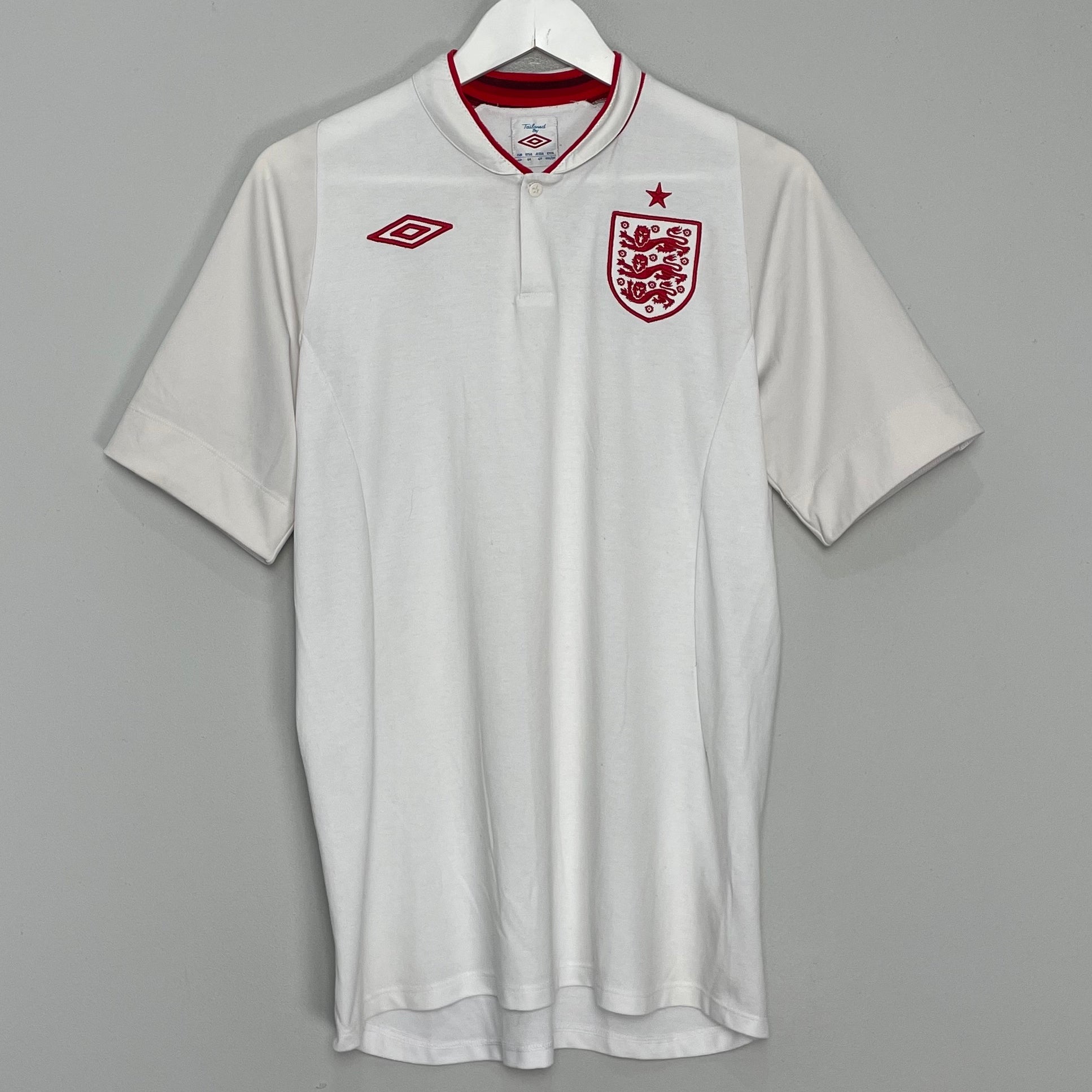 Shop 2012/13 ENGLAND HOME SHIRT (M) UMBRO, classic football shirts, vintage football shirts & retro soccer jerseys at Cult Kits