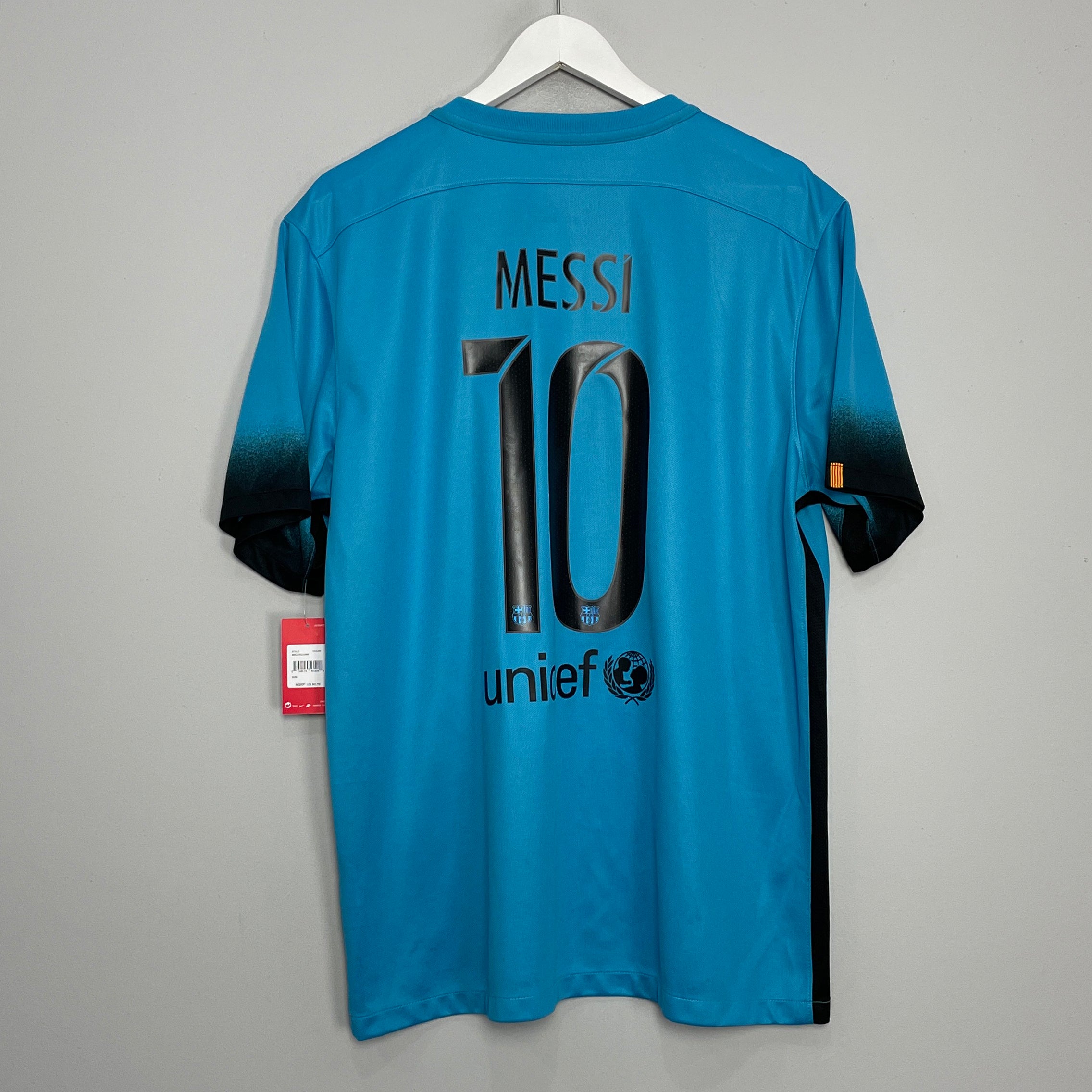 Shop 2015/16 BARCELONA MESSI #10 *BNWT* THIRD SHIRT (XL) NIKE, classic football shirts, vintage football shirts & retro soccer jerseys at Cult Kits