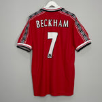 Shop 1998/00 MANCHESTER UNITED BECKHAM #7 HOME SHIRT (XL) UMBRO, classic football shirts, vintage football shirts & retro soccer jerseys at Cult Kits