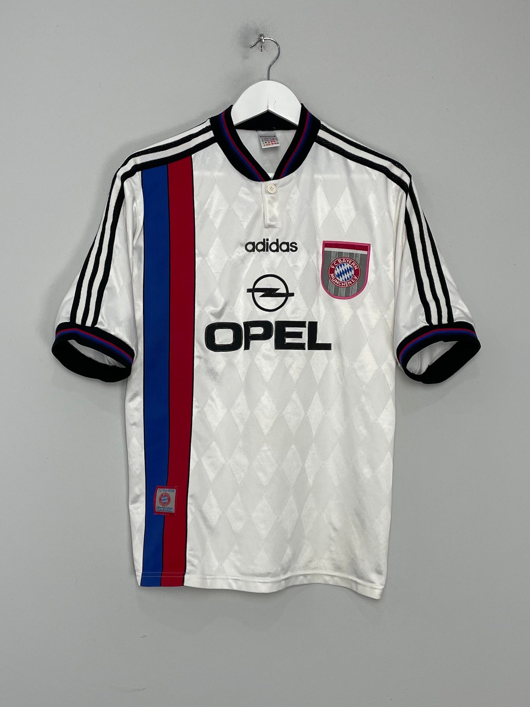 Shop 1996/98 BAYERN MUNICH AWAY SHIRT (M) ADIDAS, classic football shirts, vintage football shirts & retro soccer jerseys at Cult Kits