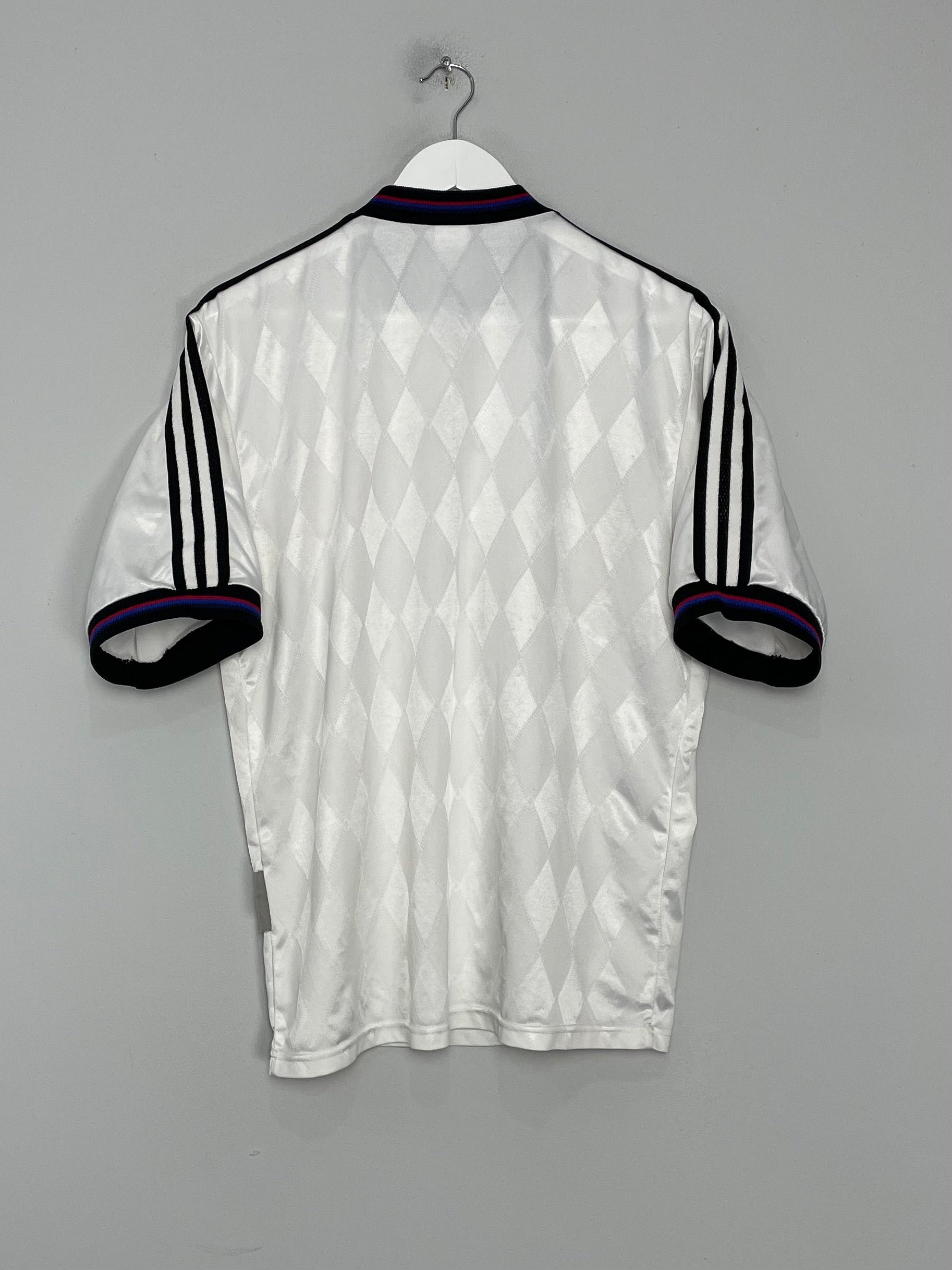 Shop 1996/98 BAYERN MUNICH AWAY SHIRT (M) ADIDAS, classic football shirts, vintage football shirts & retro soccer jerseys at Cult Kits