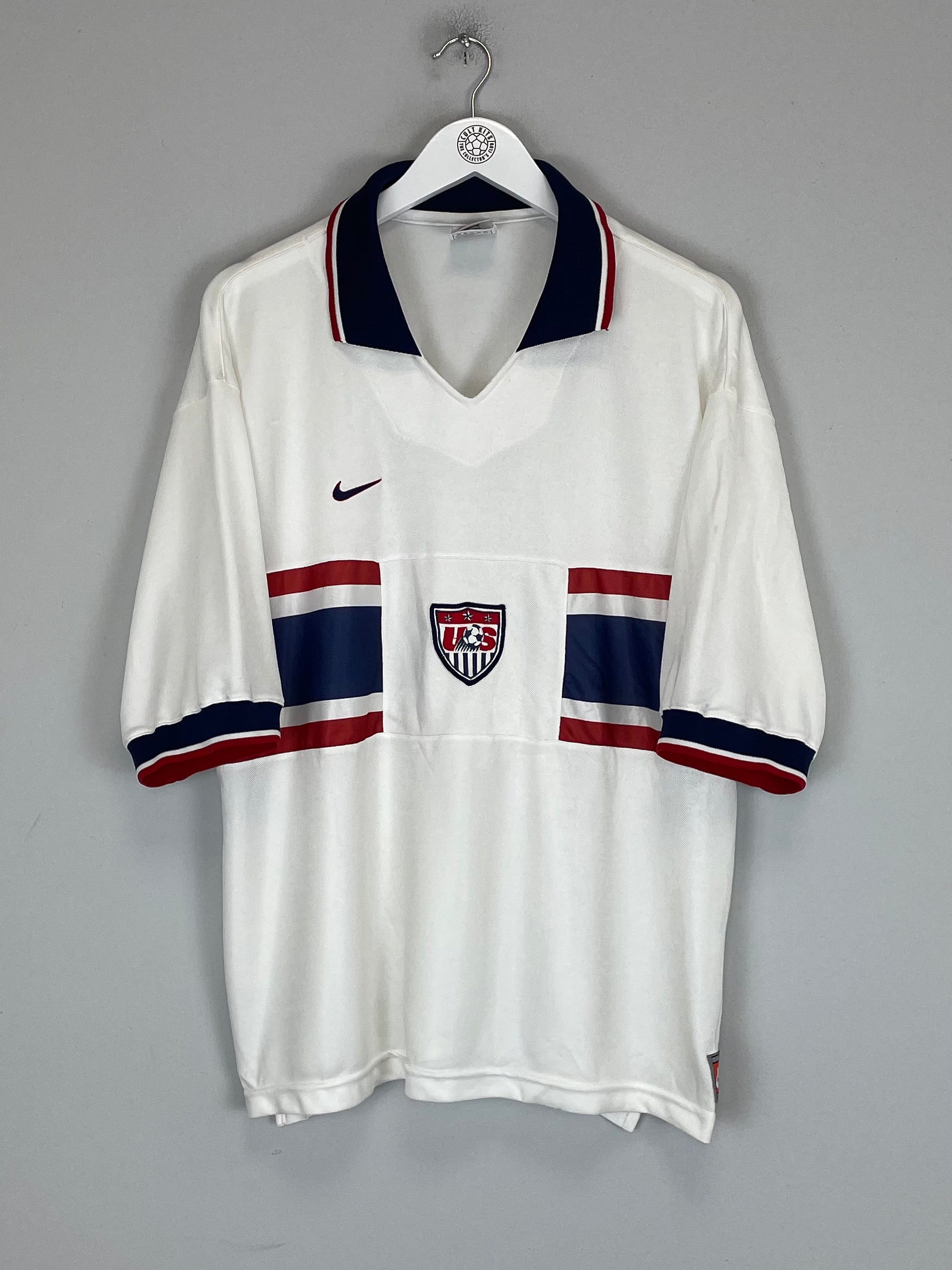 Shop 1995/98 USA HOME SHIRT (L) NIKE, classic football shirts, vintage football shirts & retro soccer jerseys at Cult Kits