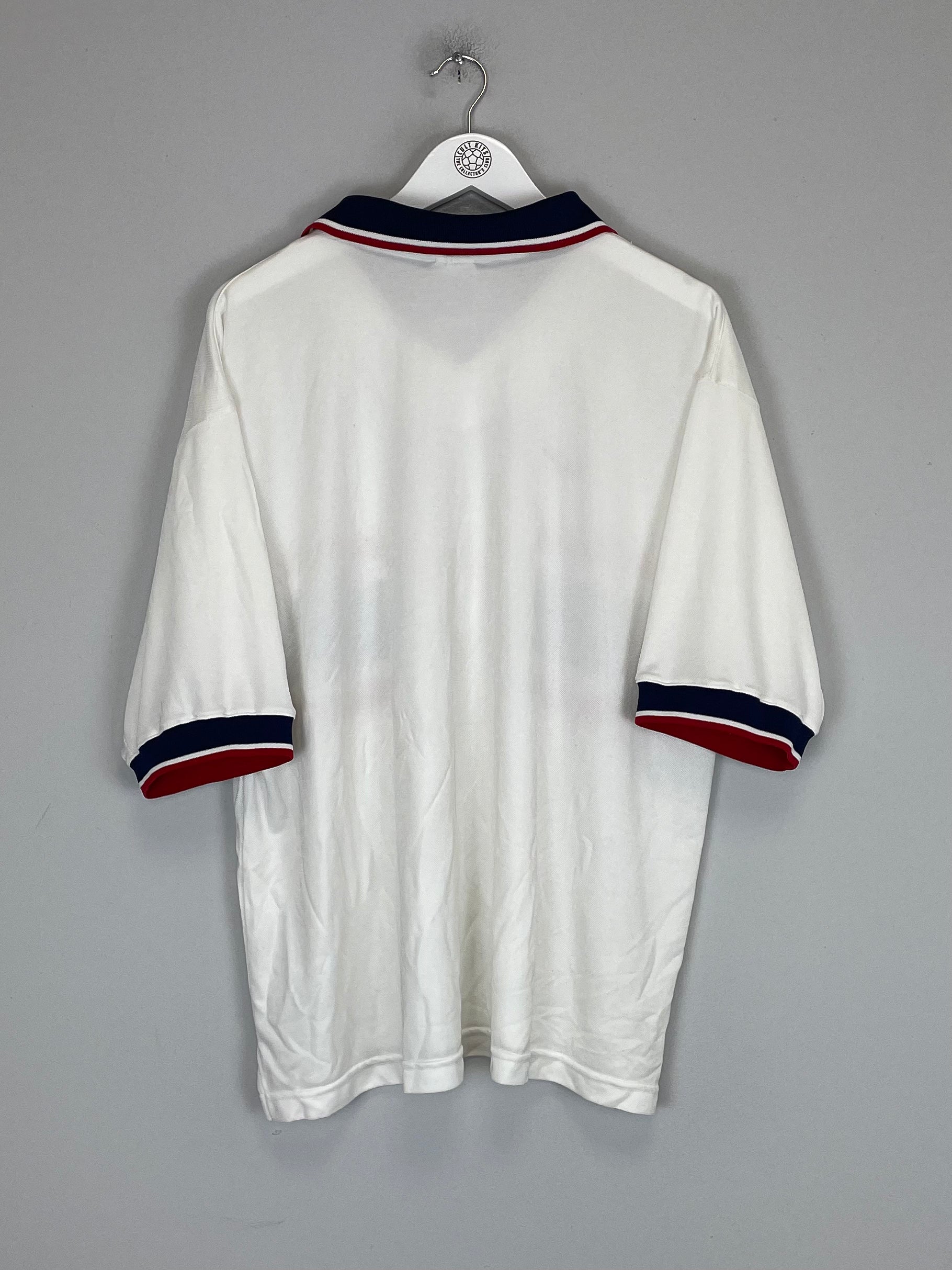 Shop 1995/98 USA HOME SHIRT (L) NIKE, classic football shirts, vintage football shirts & retro soccer jerseys at Cult Kits