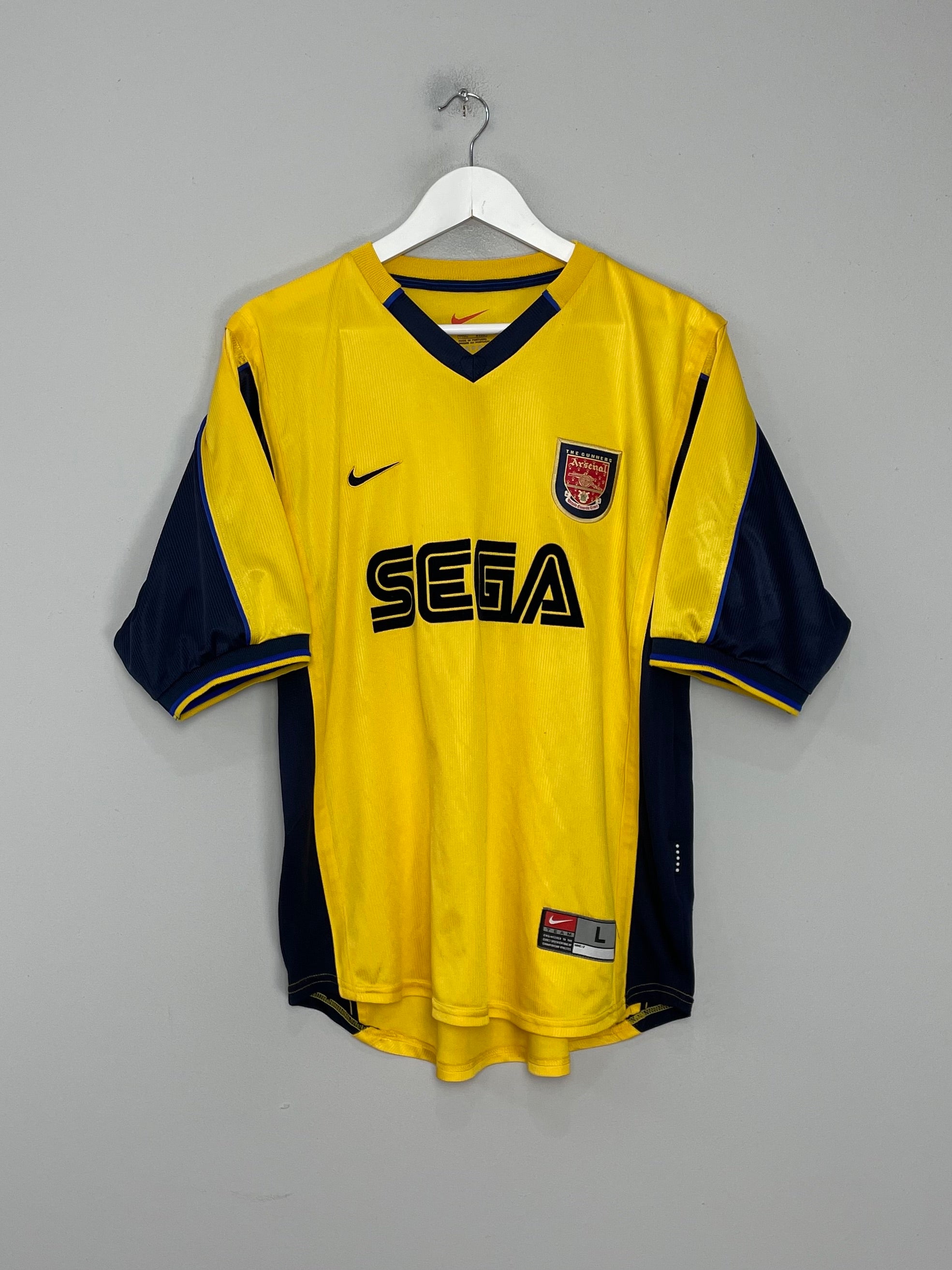Shop 1999/01 ARSENAL AWAY SHIRT (L) NIKE, classic football shirts, vintage football shirts & retro soccer jerseys at Cult Kits