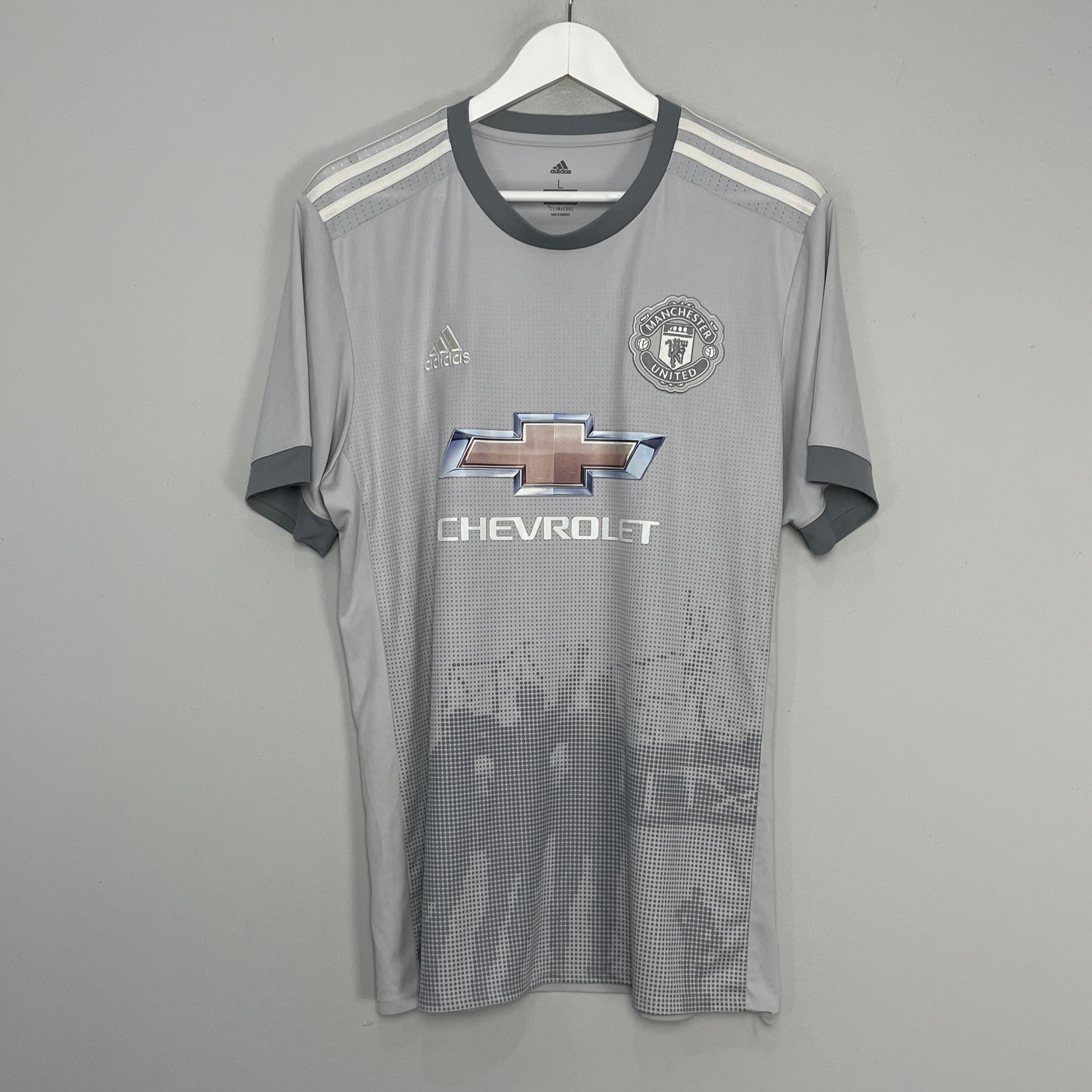 Shop 2017/18 MANCHESTER UNITED THIRD SHIRT (L) ADIDAS, classic football shirts, vintage football shirts & retro soccer jerseys at Cult Kits