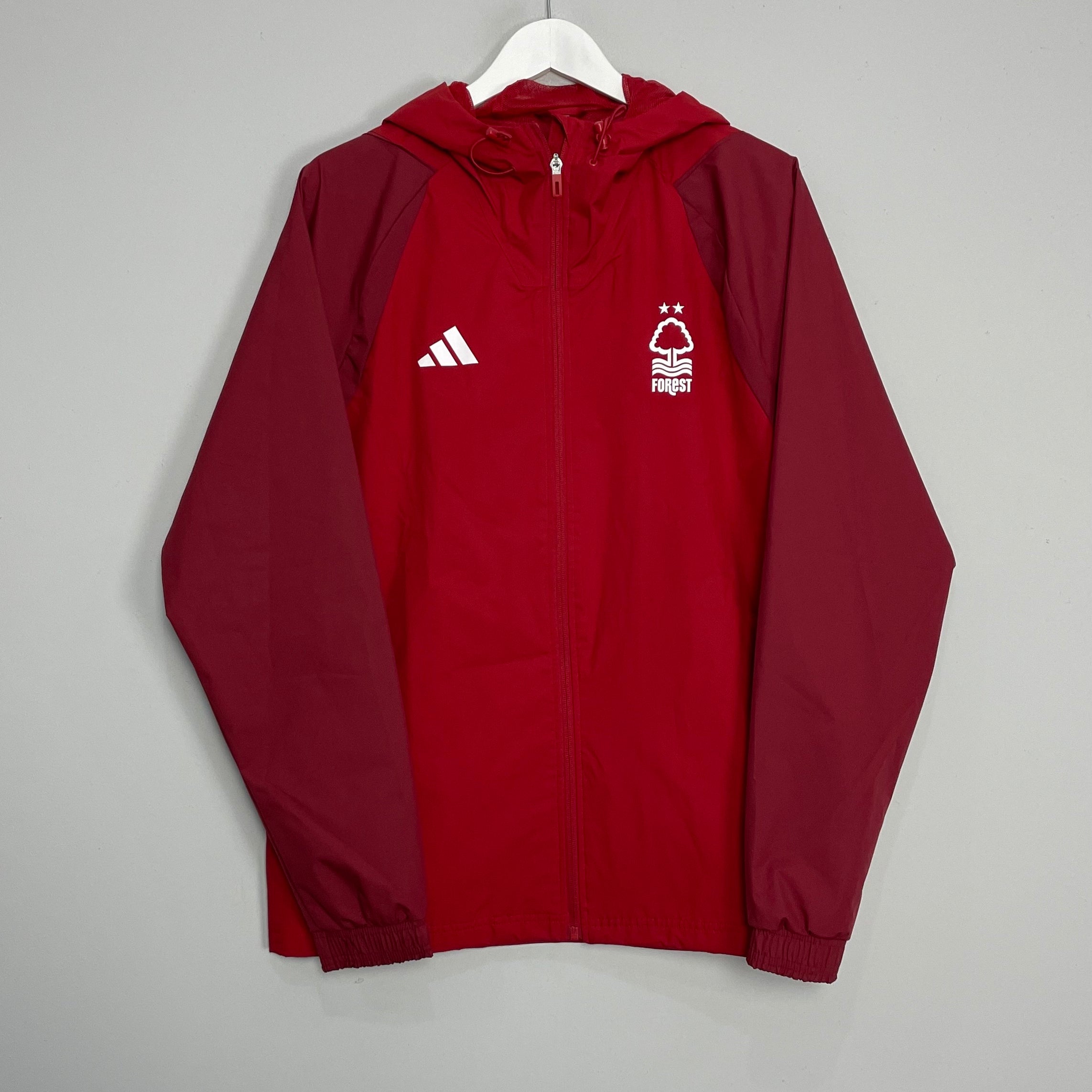 Shop 2023/24 NOTTINGHAM FOREST HOODED JACKET (M) ADIDAS, classic football shirts, vintage football shirts & retro soccer jerseys at Cult Kits