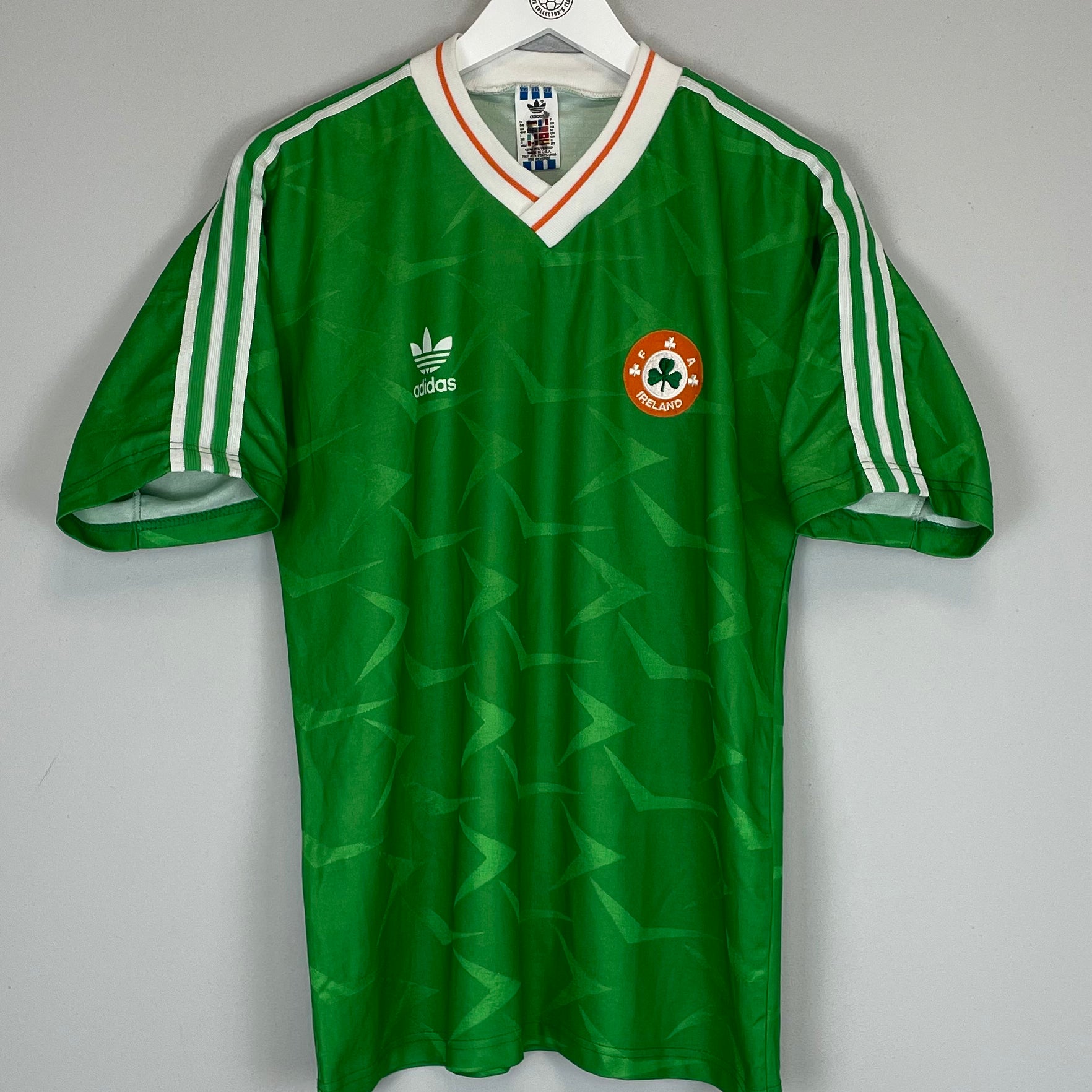 Shop 1990/92 IRELAND HOME SHIRT (M) ADIDAS, classic football shirts, vintage football shirts & retro soccer jerseys at Cult Kits