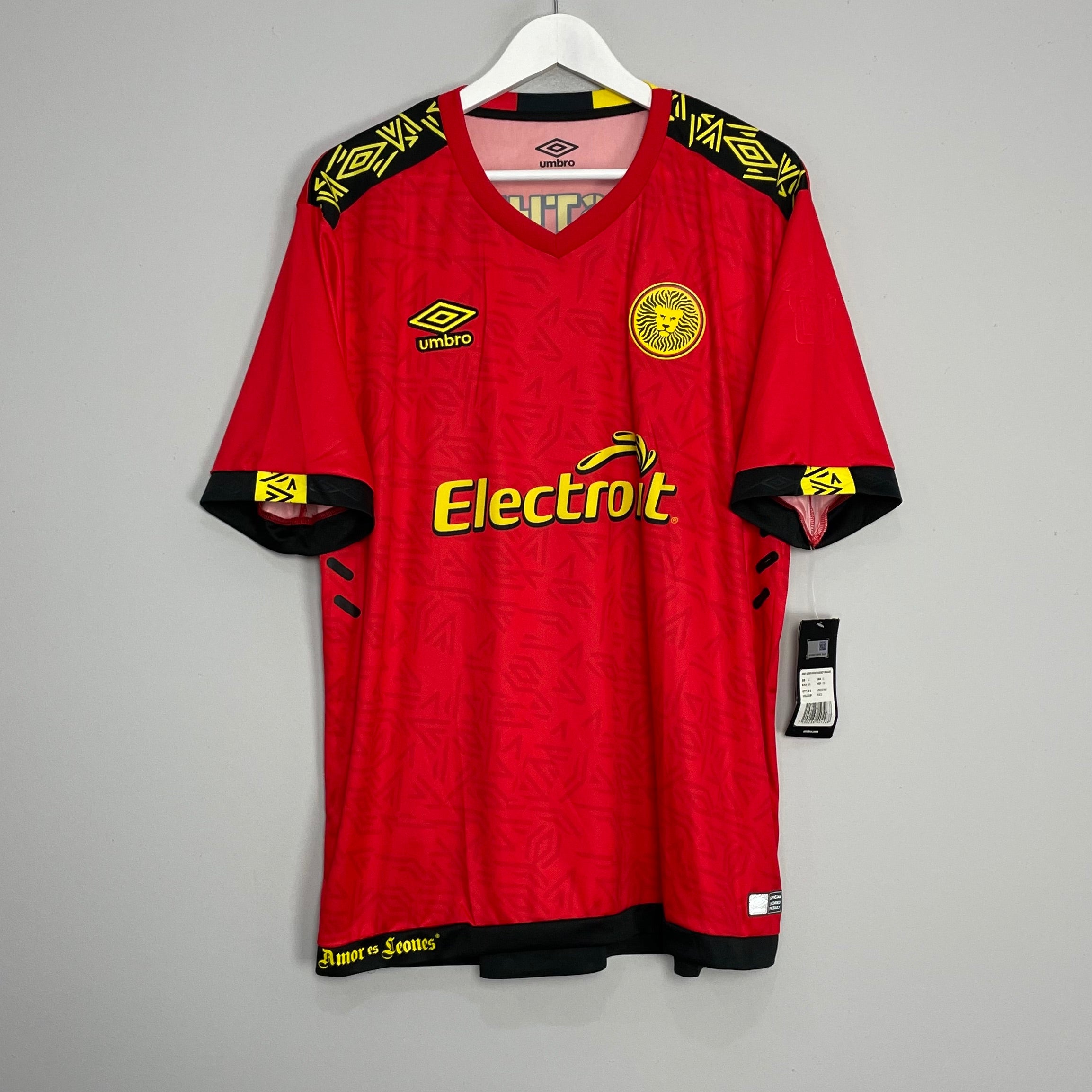 Shop 2020/21 LEONES NEGROS *BNWT* AWAY SHIRT (XL) UMBRO, classic football shirts, vintage football shirts & retro soccer jerseys at Cult Kits
