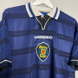 Shop 1998/00 SCOTLAND HOME SHIRT (L) UMBRO, classic football shirts, vintage football shirts & retro soccer jerseys at Cult Kits