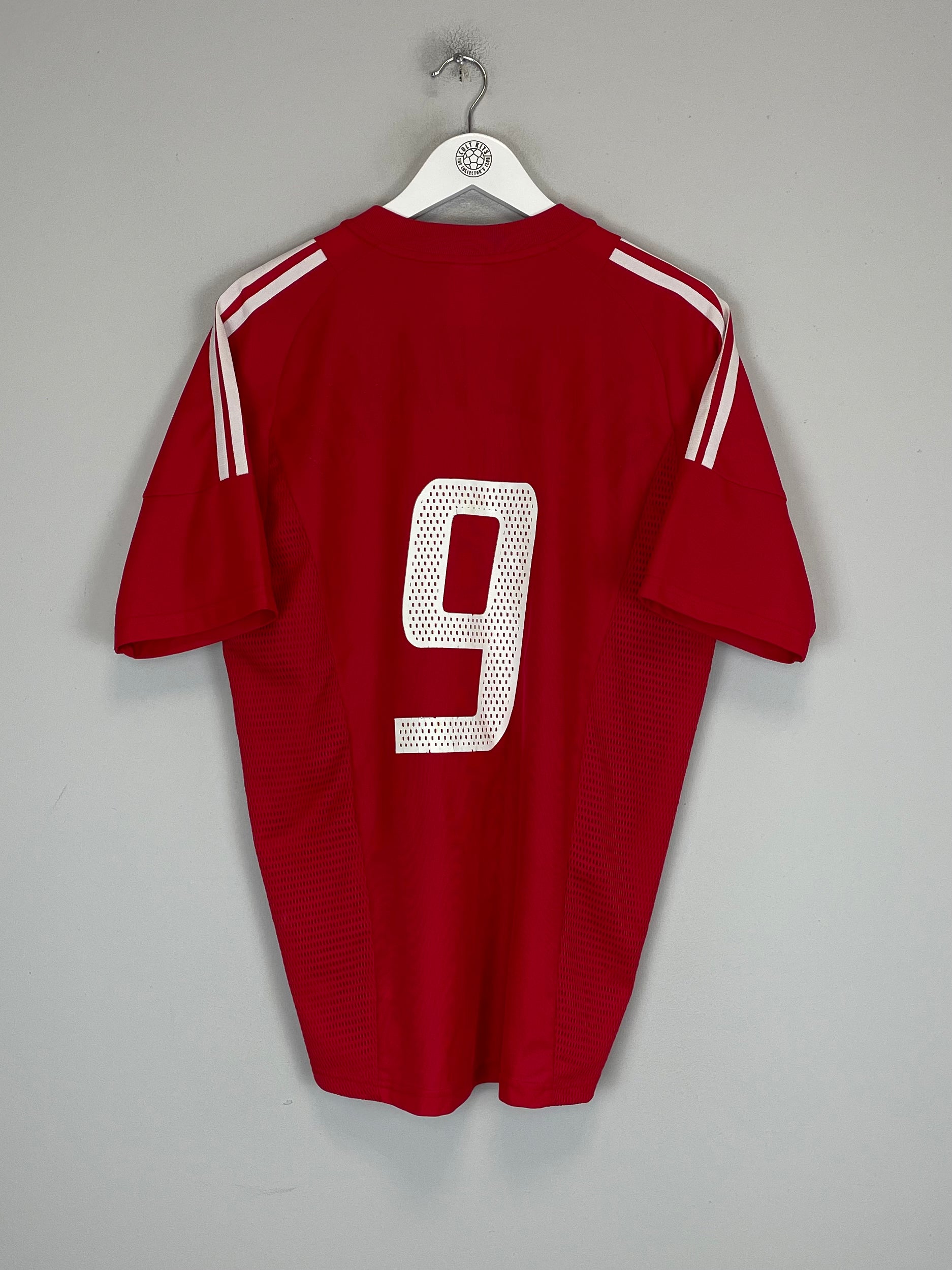 Shop 2002/03 TURKEY #9 HOME SHIRT (M) ADIDAS, classic football shirts, vintage football shirts & retro soccer jerseys at Cult Kits