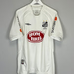 Shop 2002/03 SANTOS ROBINHO #7 HOME SHIRT (M) UMBRO, classic football shirts, vintage football shirts & retro soccer jerseys at Cult Kits