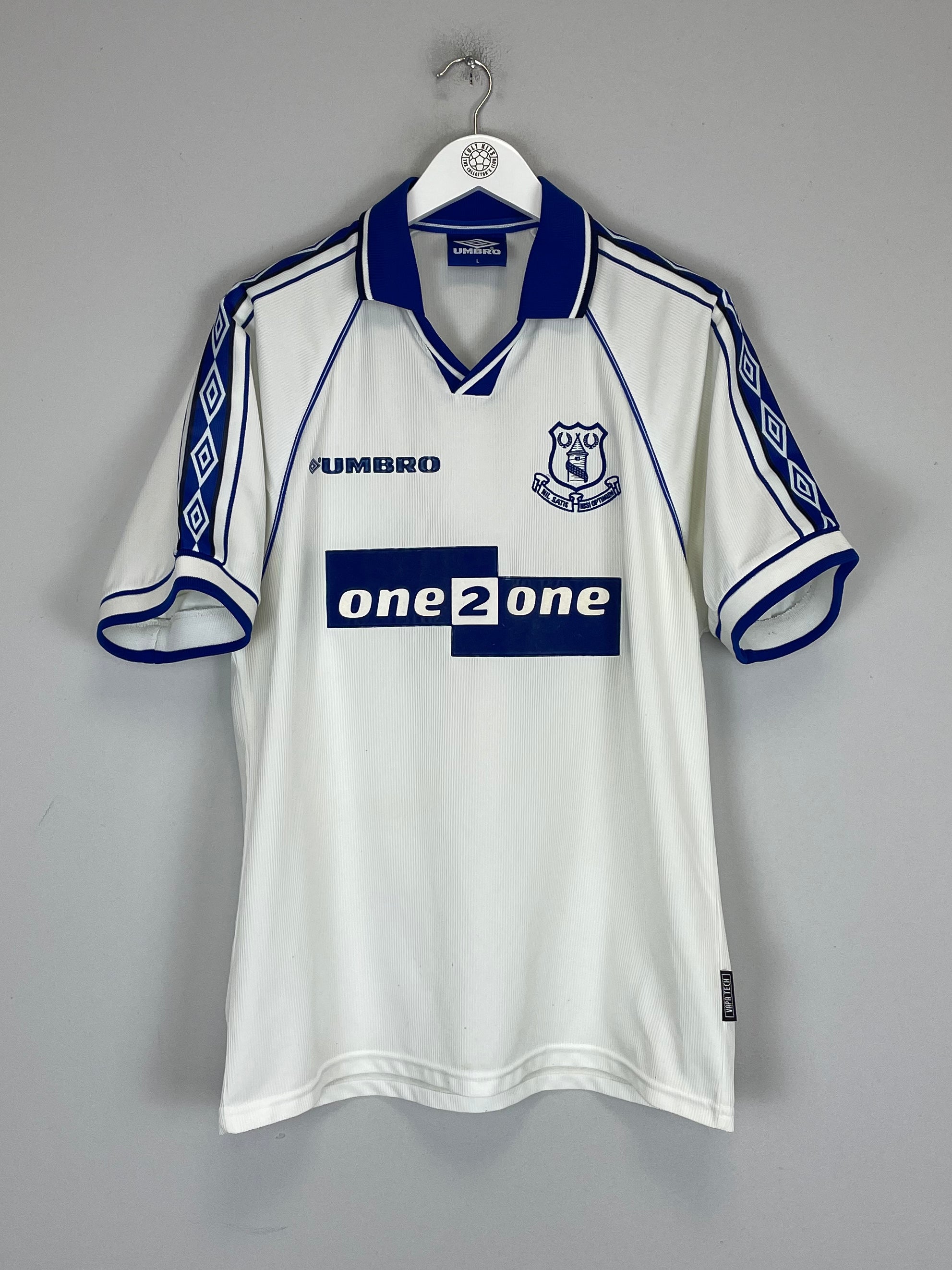 Shop 1998/99 EVERTON AWAY SHIRT (L) UMBRO, classic football shirts, vintage football shirts & retro soccer jerseys at Cult Kits