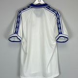 Shop 1998/99 EVERTON AWAY SHIRT (L) UMBRO, classic football shirts, vintage football shirts & retro soccer jerseys at Cult Kits