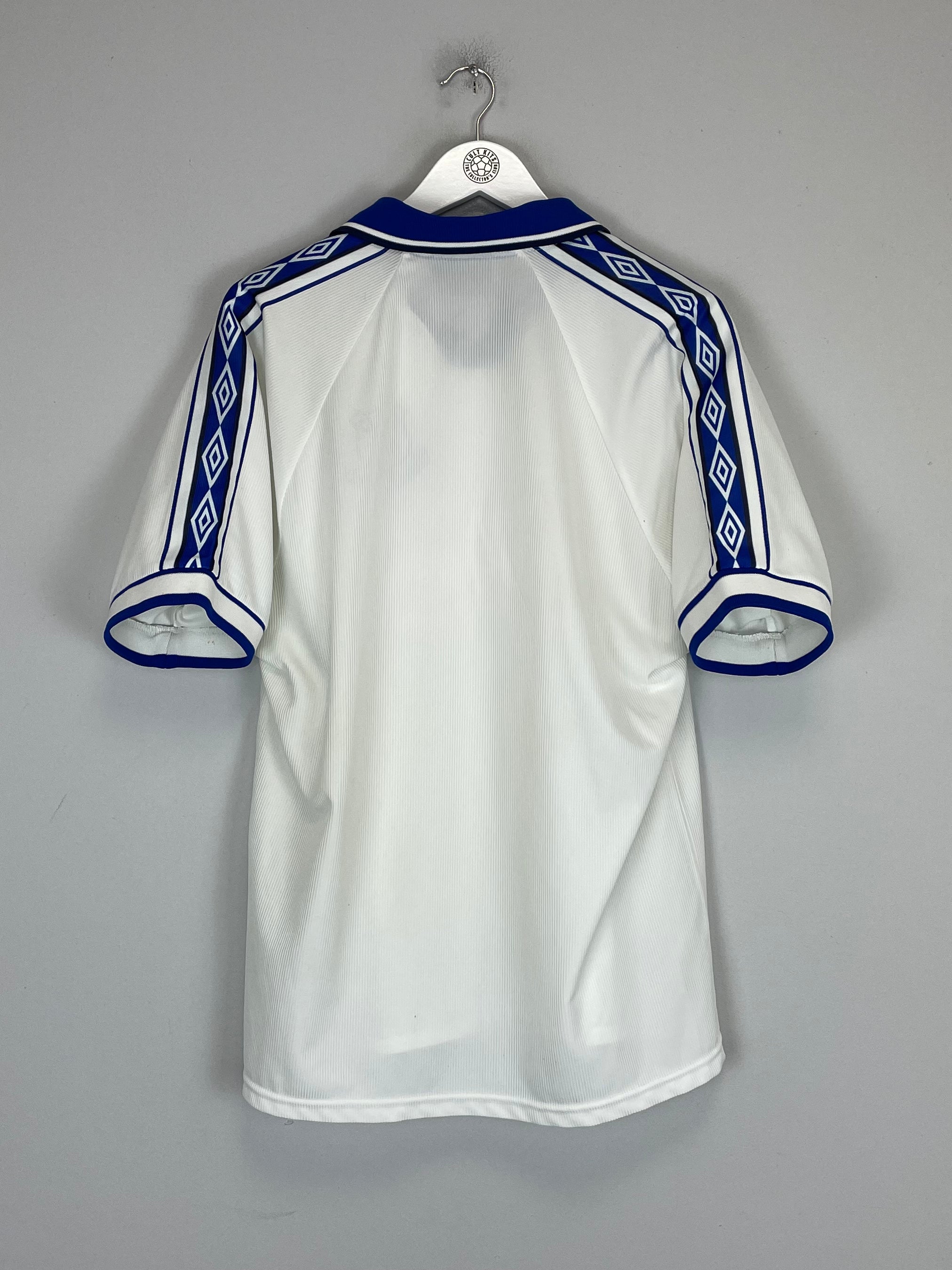 Shop 1998/99 EVERTON AWAY SHIRT (L) UMBRO, classic football shirts, vintage football shirts & retro soccer jerseys at Cult Kits