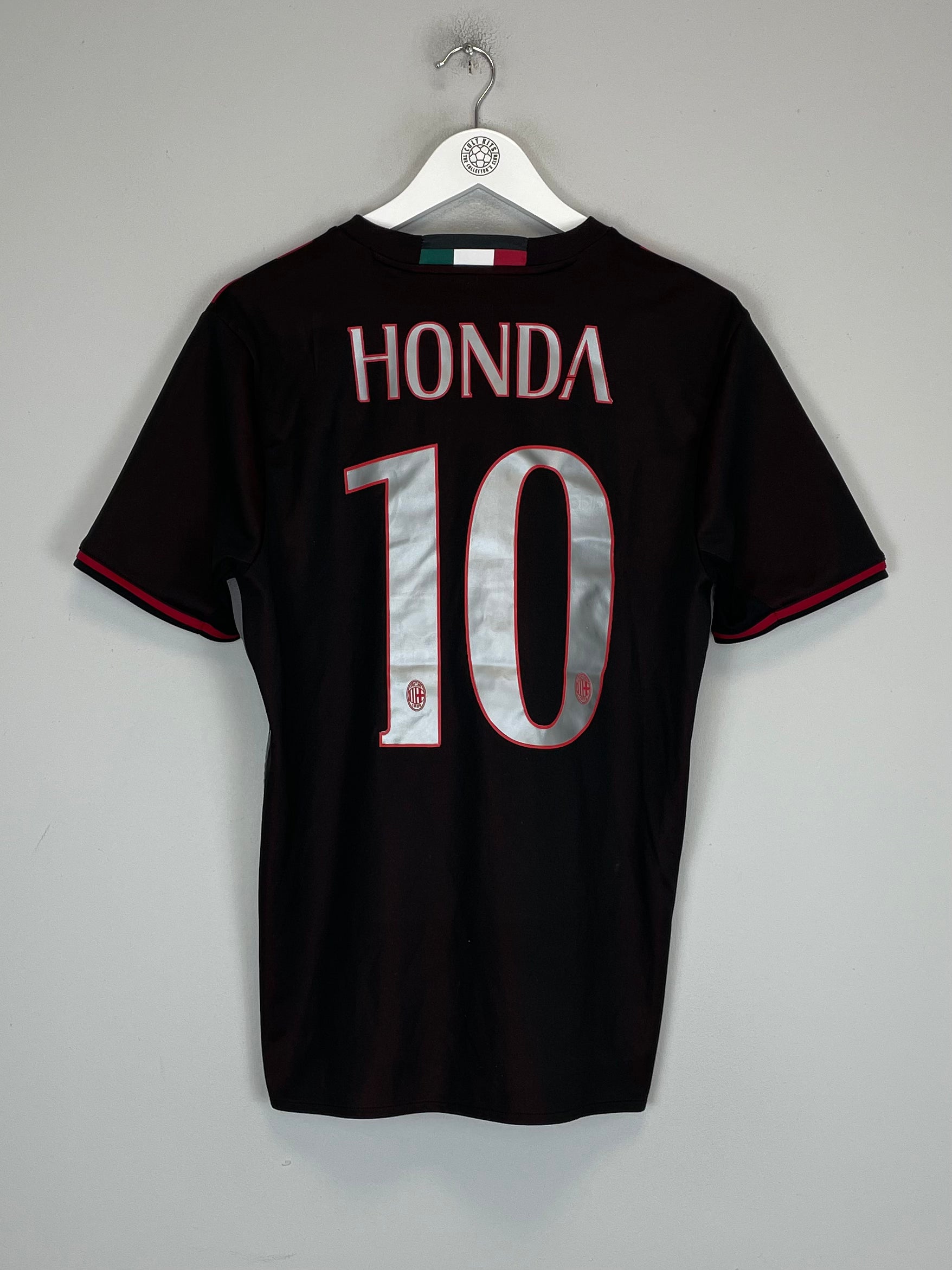 Shop 2016/17 AC MILAN HONDA #10 HOME SHIRT (M) ADIDAS, classic football shirts, vintage football shirts & retro soccer jerseys at Cult Kits